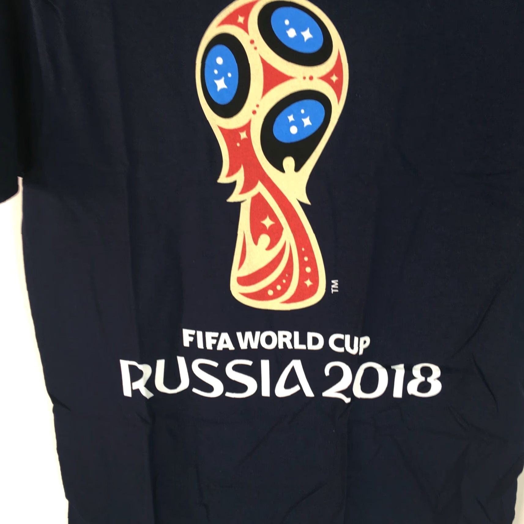 Vintage FIFA World Cup Emblem RUSSIA 2018 Shirt Mens Small Black Graphic Tee Size US S / EU 44-46 / 1 - 3 Thumbnail