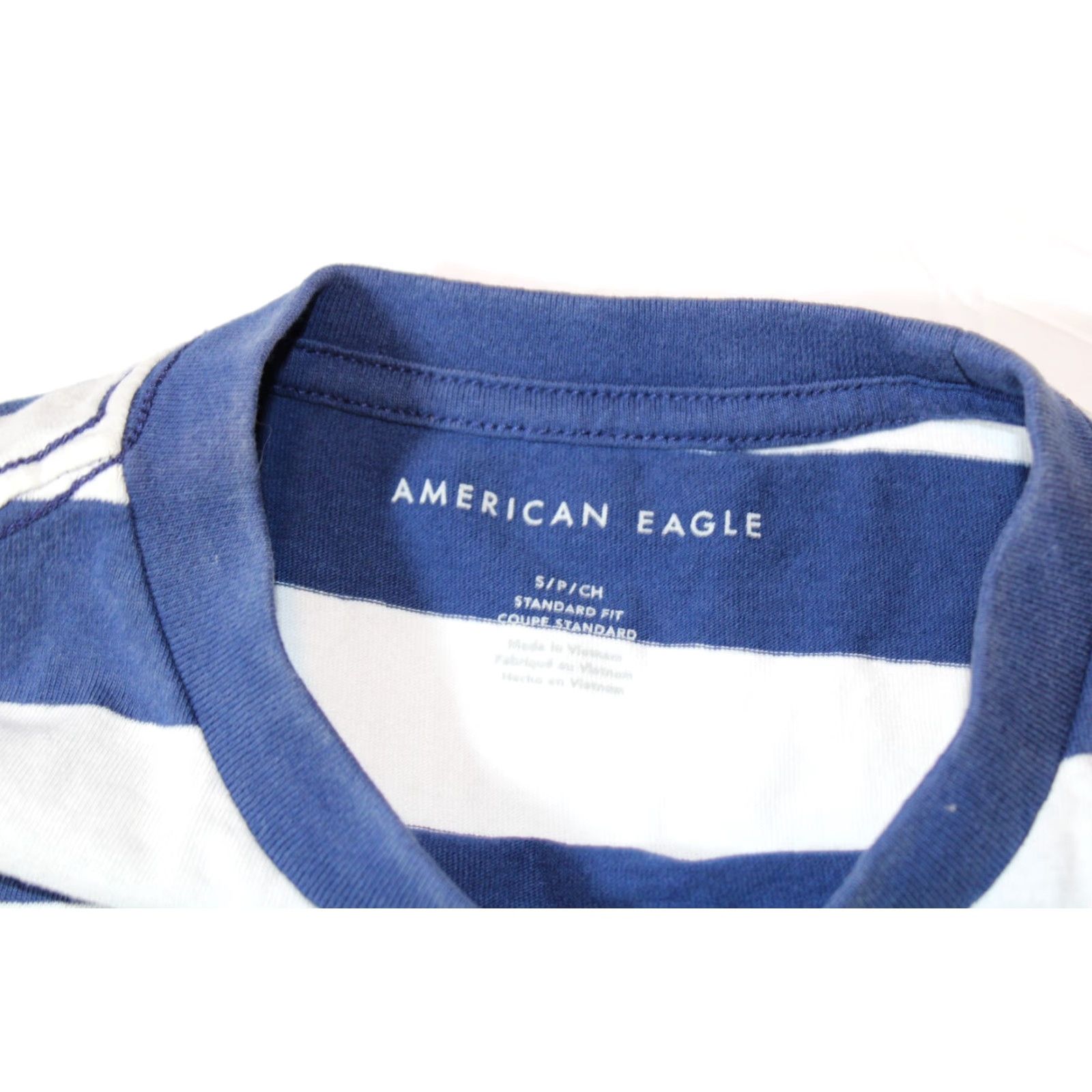 American Eagle Outfitters American Eagle Outfitters T-Shirt Short Sleeve Crew Neck Blue White Striped Pineapple Embroidered Surfer Men S Regular Cotton Vintage Not Size US S / EU 44-46 / 1 - 2 Thumbnail