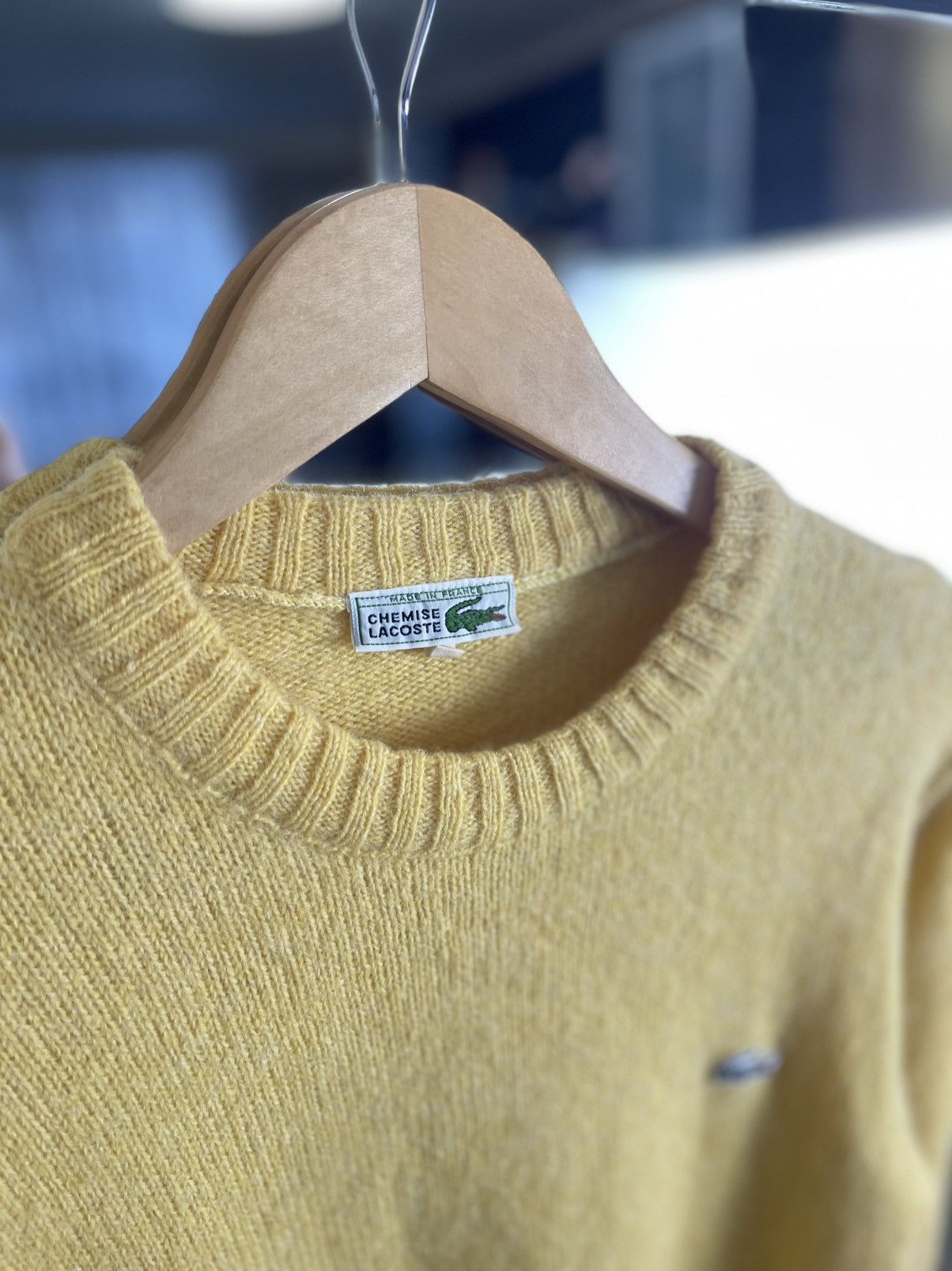 Lacoste Vtg Chemise Lacoste France Pure Wool Knit Yellow Sweater Size US L / EU 52-54 / 3 - 2 Thumbnail
