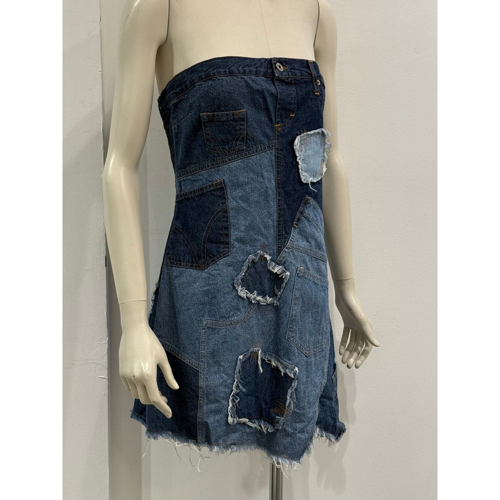 Dolce & Gabbana 2000s Dolce & Gabbana patchwork mini dress Size M / US 6-8 / IT 42-44 - 2 Thumbnail