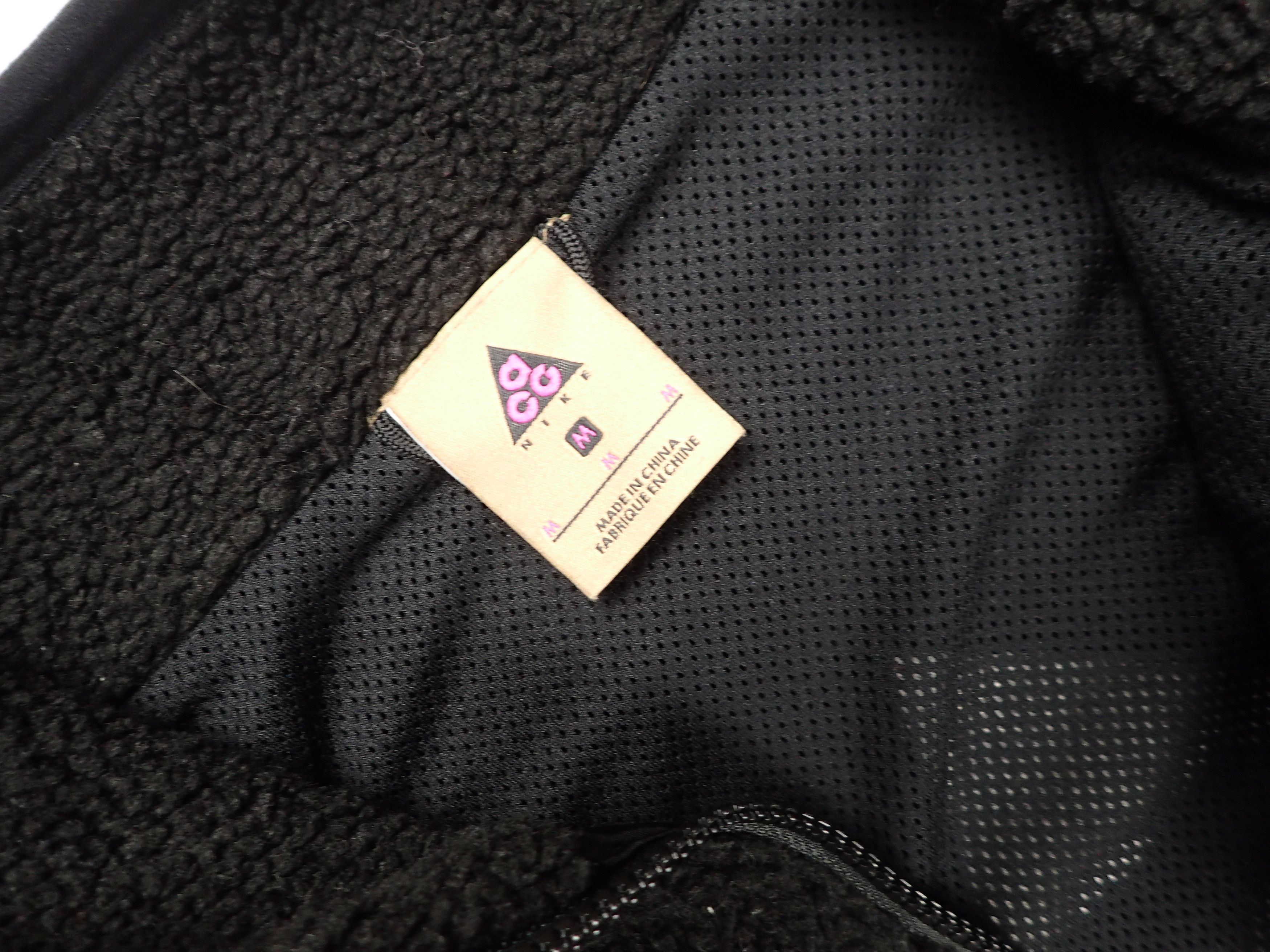 Nike ACG Nike ACG Sherpa Fleece Vest Jacket Black Size US M / EU 48-50 / 2 - 3 Thumbnail