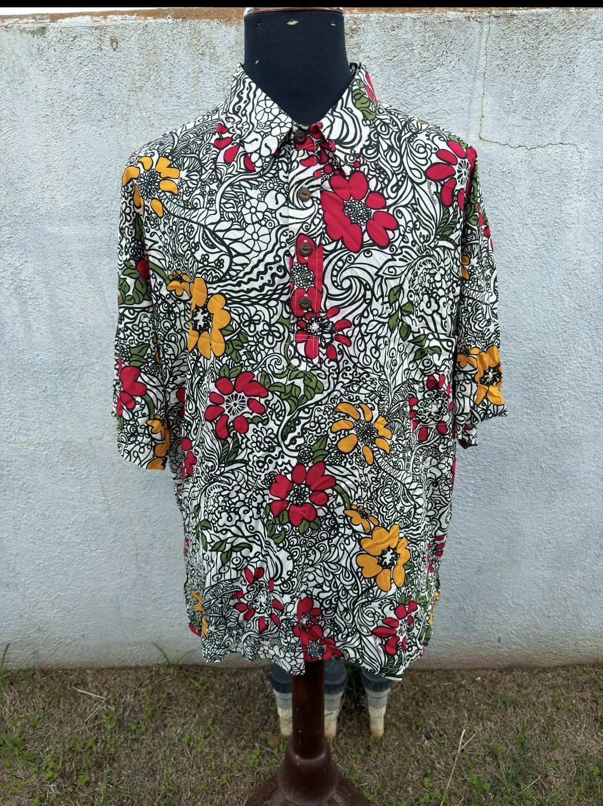 Other PreOwned Manuhealii Hawaiian Print Multicolored Men's 2XL Size US XXL / EU 58 / 5 - 1 Thumbnail