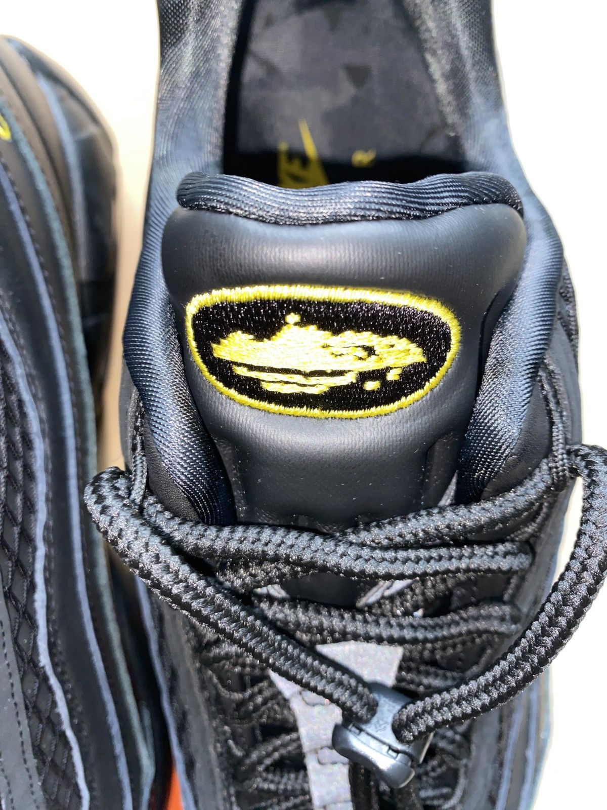 Corteiz × Nike Air Max 95 ‘Honey Blacks’ Size US 10 / EU 43 - 5 Thumbnail