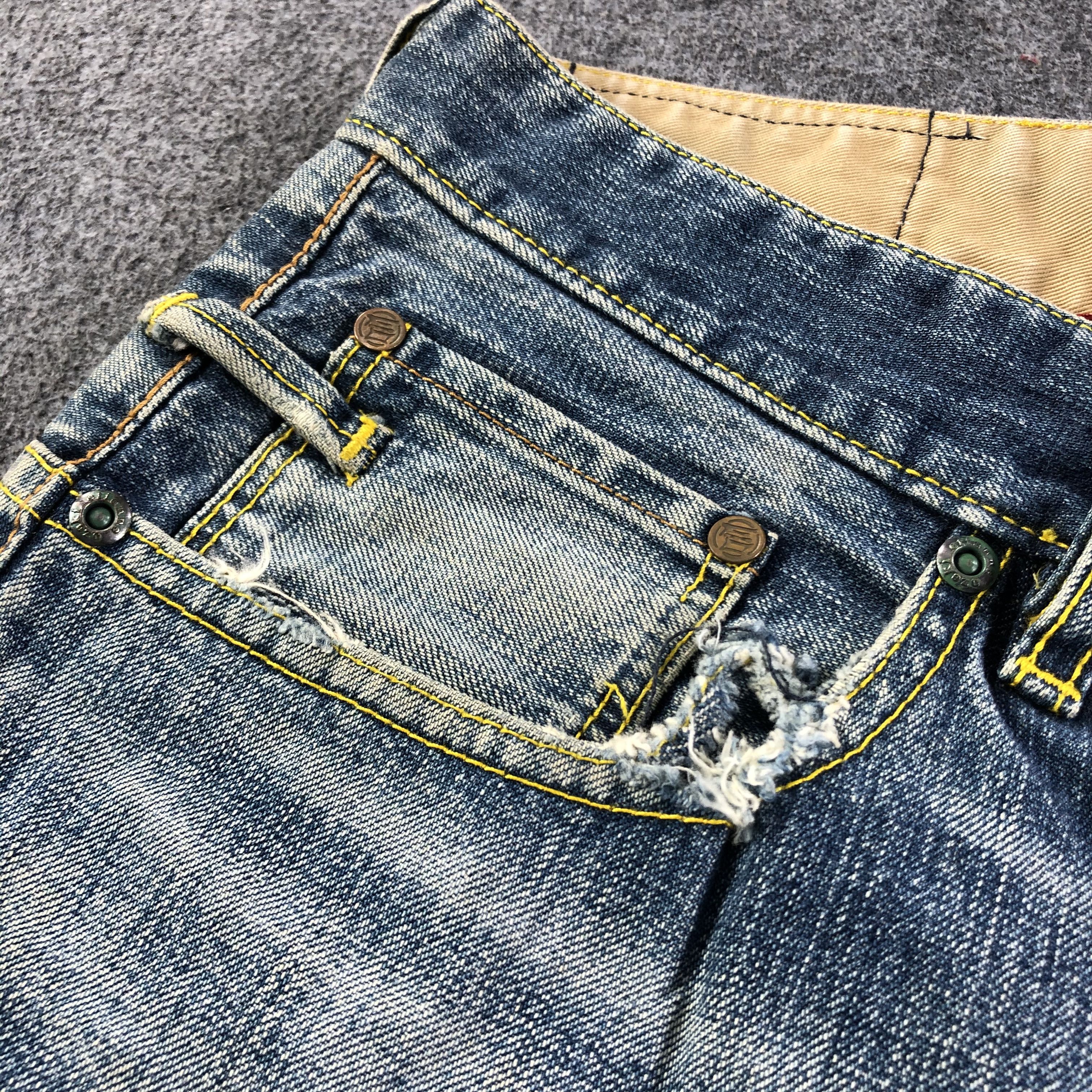 Japanese Brand Etienne Ozeki Jeans Faded Blue Denim -J2733 Size US 35 - 9 Thumbnail