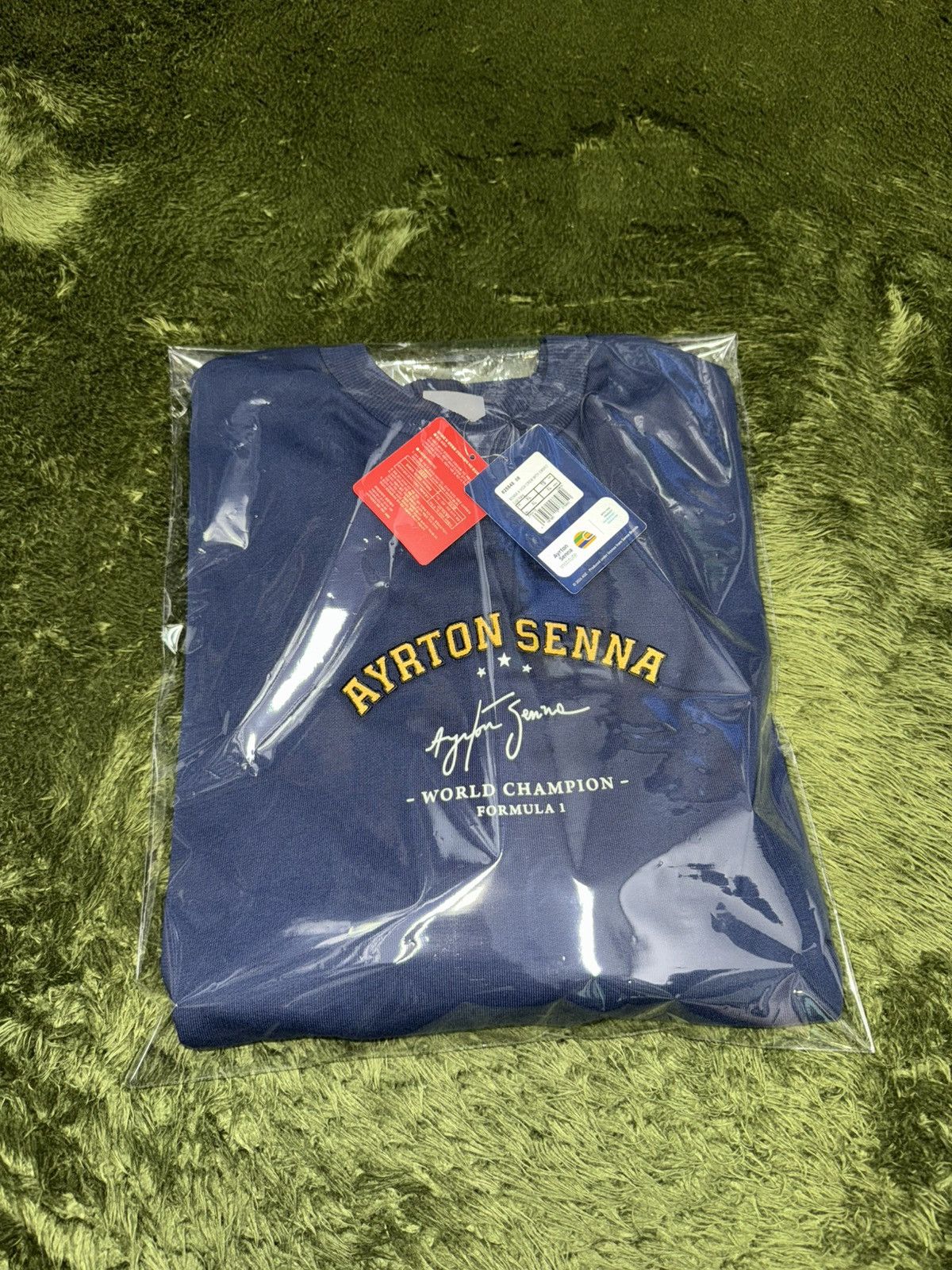 Ferrari × Puma [XL] PUMA x F1 Ayrton Senna collab Relaxed Fit Sweatshirt Size US XL / EU 56 / 4 - 11 Thumbnail