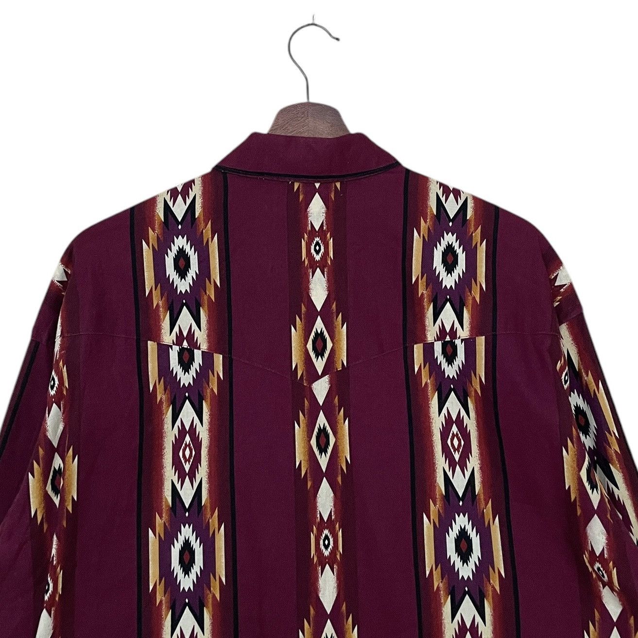 Vintage × Wrangler Vintage Brand Wrangler Navajo Western Shirt 1990s Size US XL / EU 56 / 4 - 8 Thumbnail