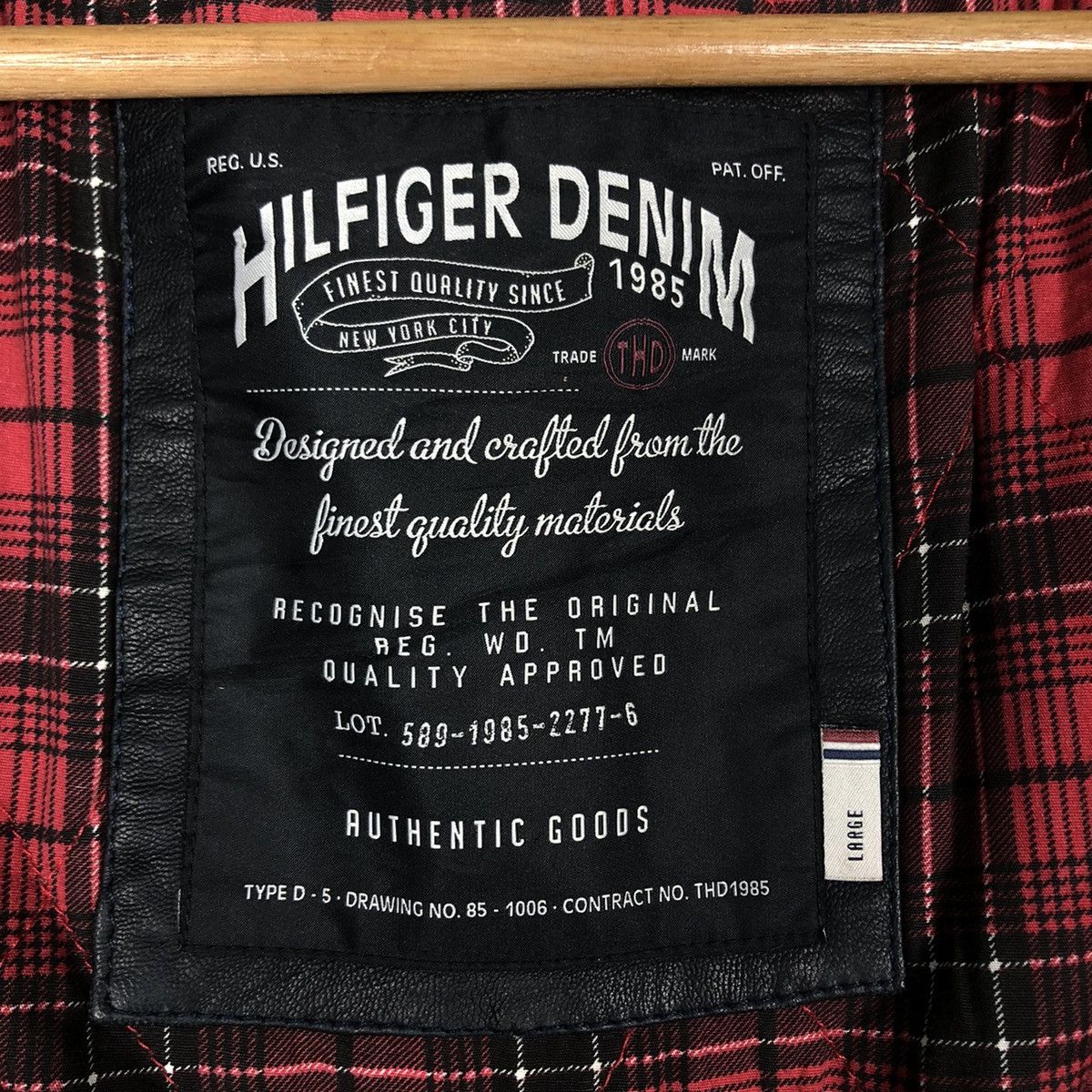 Japanese Brand Vintage Leather Jacket Fly Hilfiger Denim Big Logo SpellOut Size US L / EU 52-54 / 3 - 18 Thumbnail