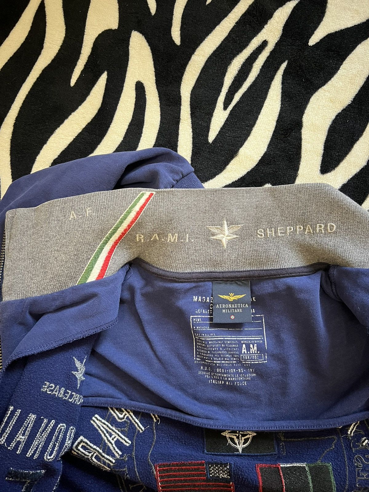 Aeronautica Militare Aeronautica Militare zipper sweatshirt military style AFB Size US M / EU 48-50 / 2 - 11 Thumbnail