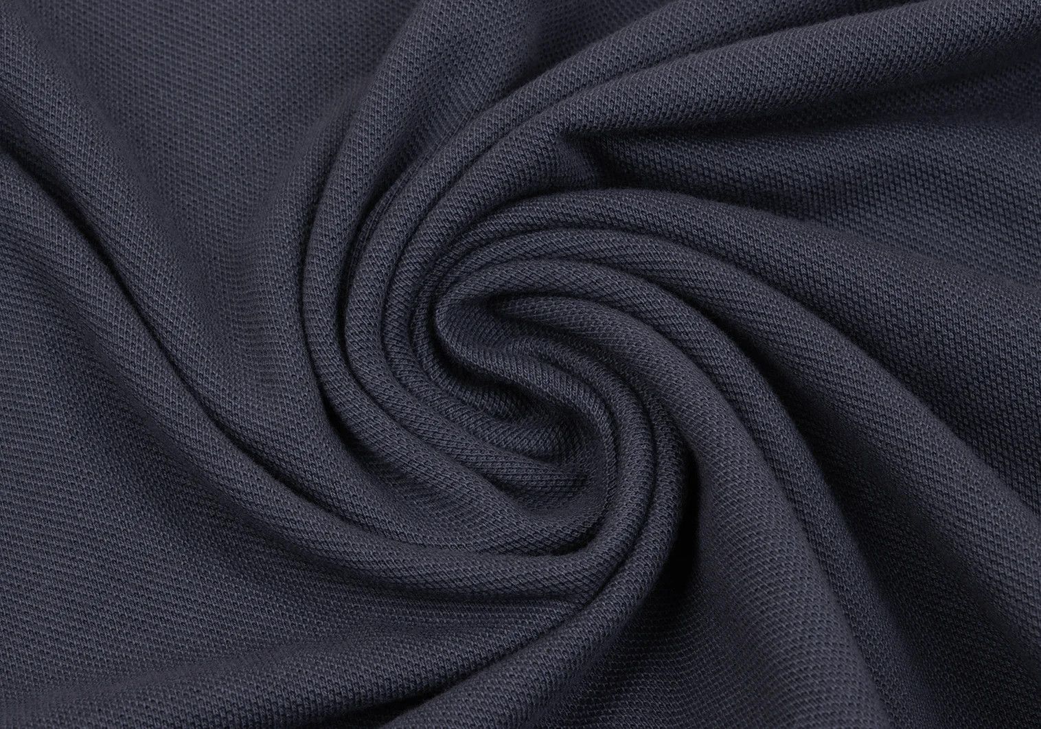Fred Perry Polo Shirt with Embroidered Logo in Navy Size 42 Size US XS / EU 42 / 0 - 13 Thumbnail