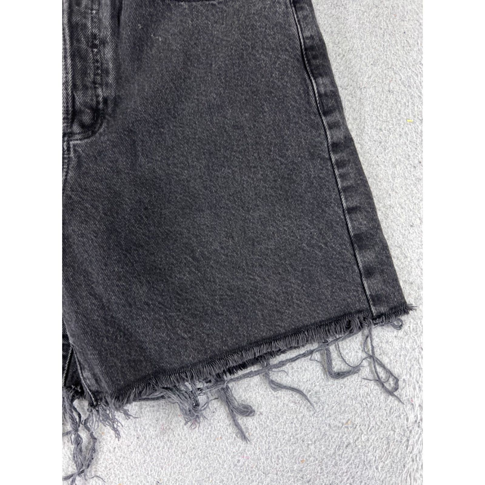 Garage Garage Womens Denim Shorts 27x7 Black 7 Cut-Off High Rise 5-Pocket Button Fly Jeans Denim Shorts, Vintage Garage, Casual Womens Shorts Size 28" / US 6 / IT 42 - 2 Thumbnail