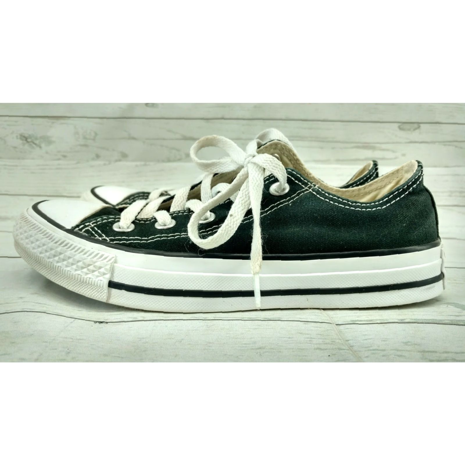 Converse CONVERSE ALL STAR CANVAS SHOES LOW TOP UNISEX MEN 4 / WOMEN 6 BLACK - ATHLETIC SNEAKERS MEN WOMEN 4 6 CANVAS LOW TOP BLACK Size S / US 4 / IT 40 - 6 Thumbnail