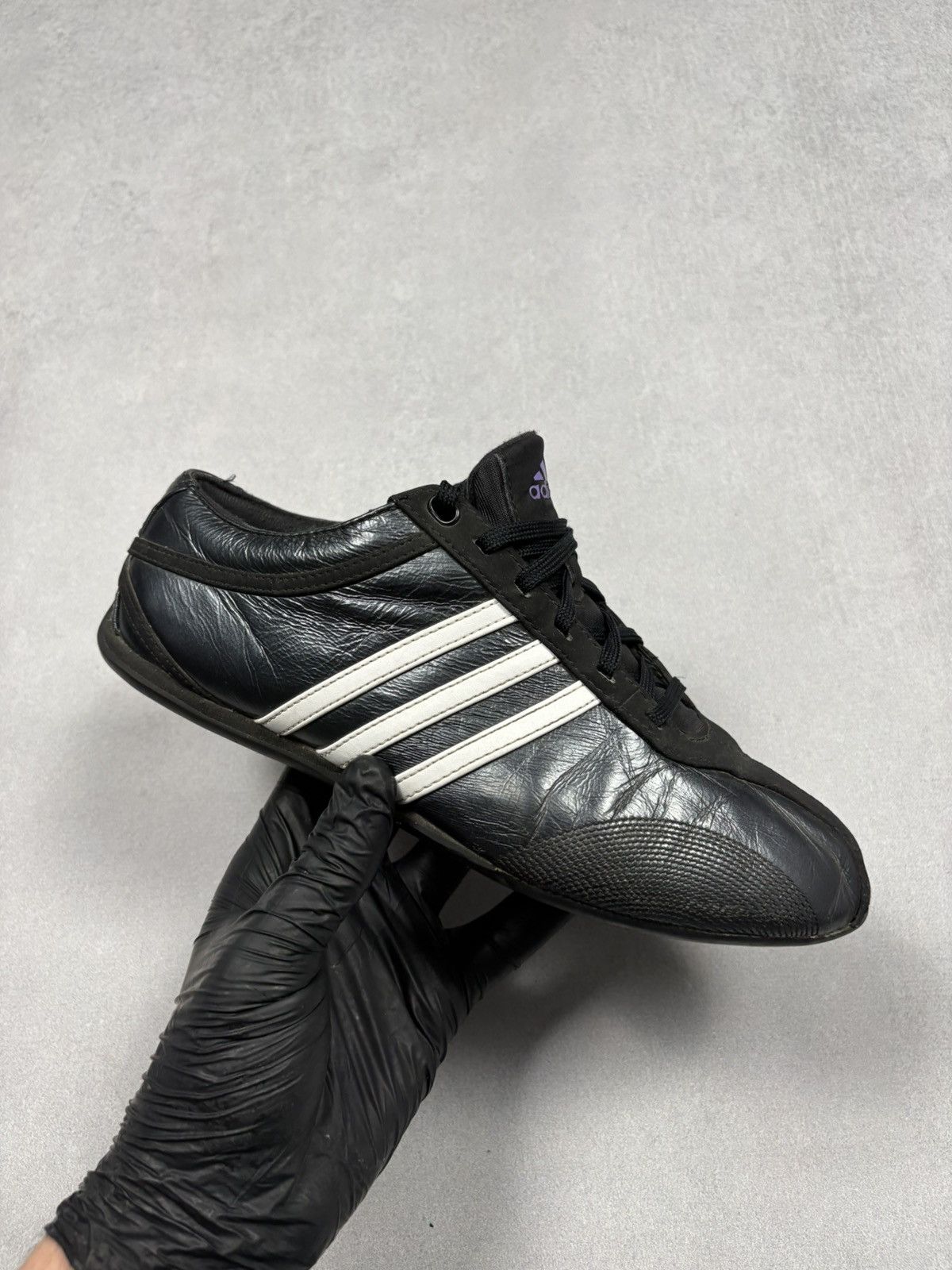 Adidas Vintage Adidas Leather Trainers Y2K 00s Sneakers 2007 Black Size US 7 / IT 37 - 6 Thumbnail
