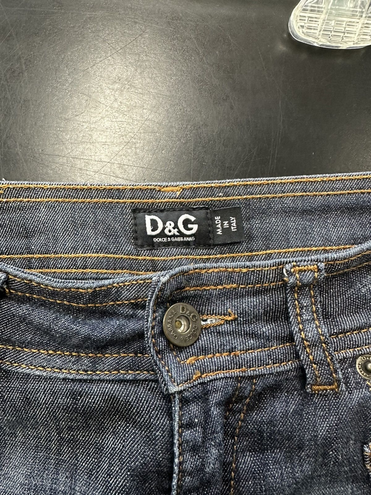 Dolce & Gabbana D&G SLIM DENIM LOGO SHORTS JORTS Size 26" / US 2 / IT 38 - 9 Thumbnail