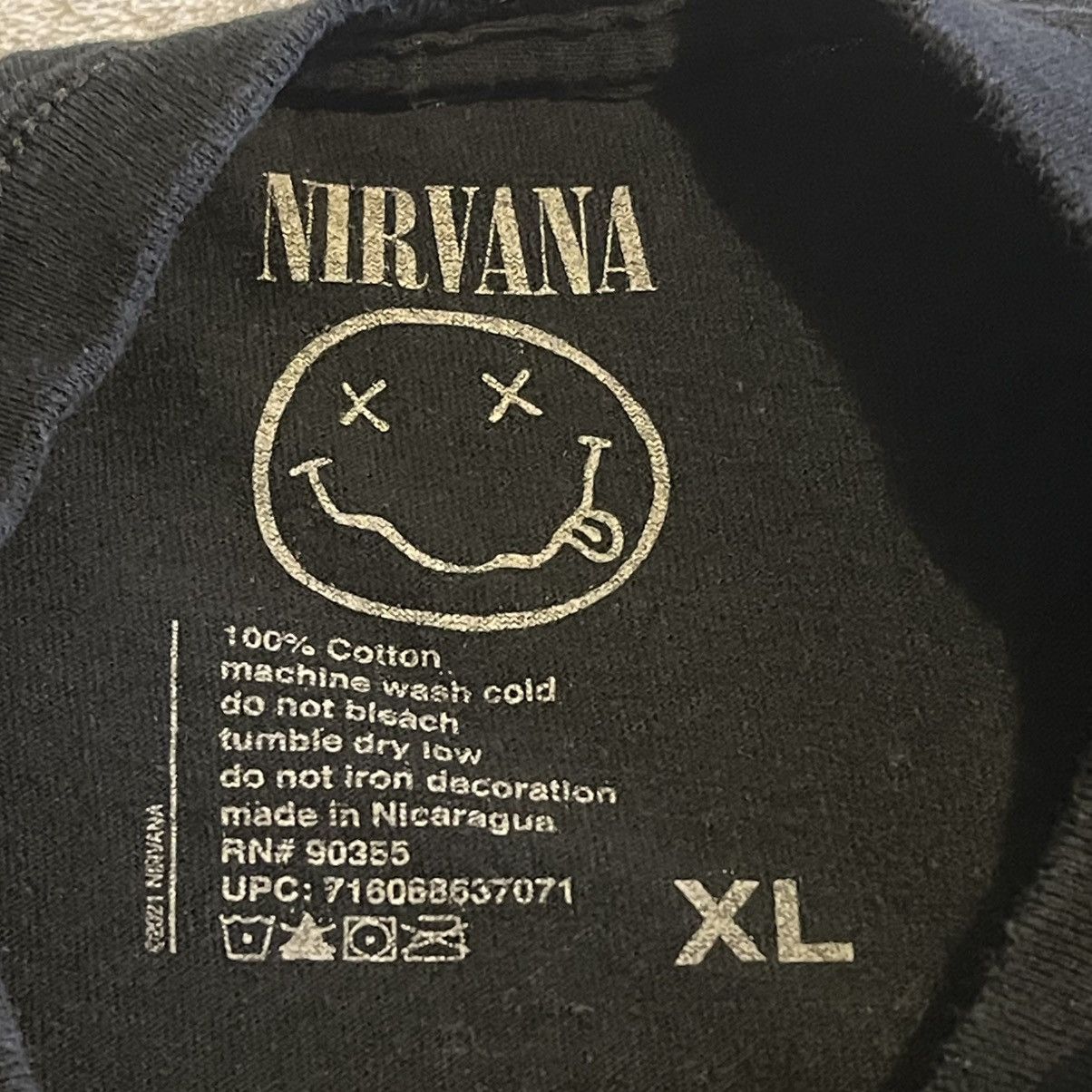 Nirvana Nirvana Shirt Men XL Black Graphic Streetwear Workout Tee Size US XL / EU 56 / 4 - 3 Thumbnail
