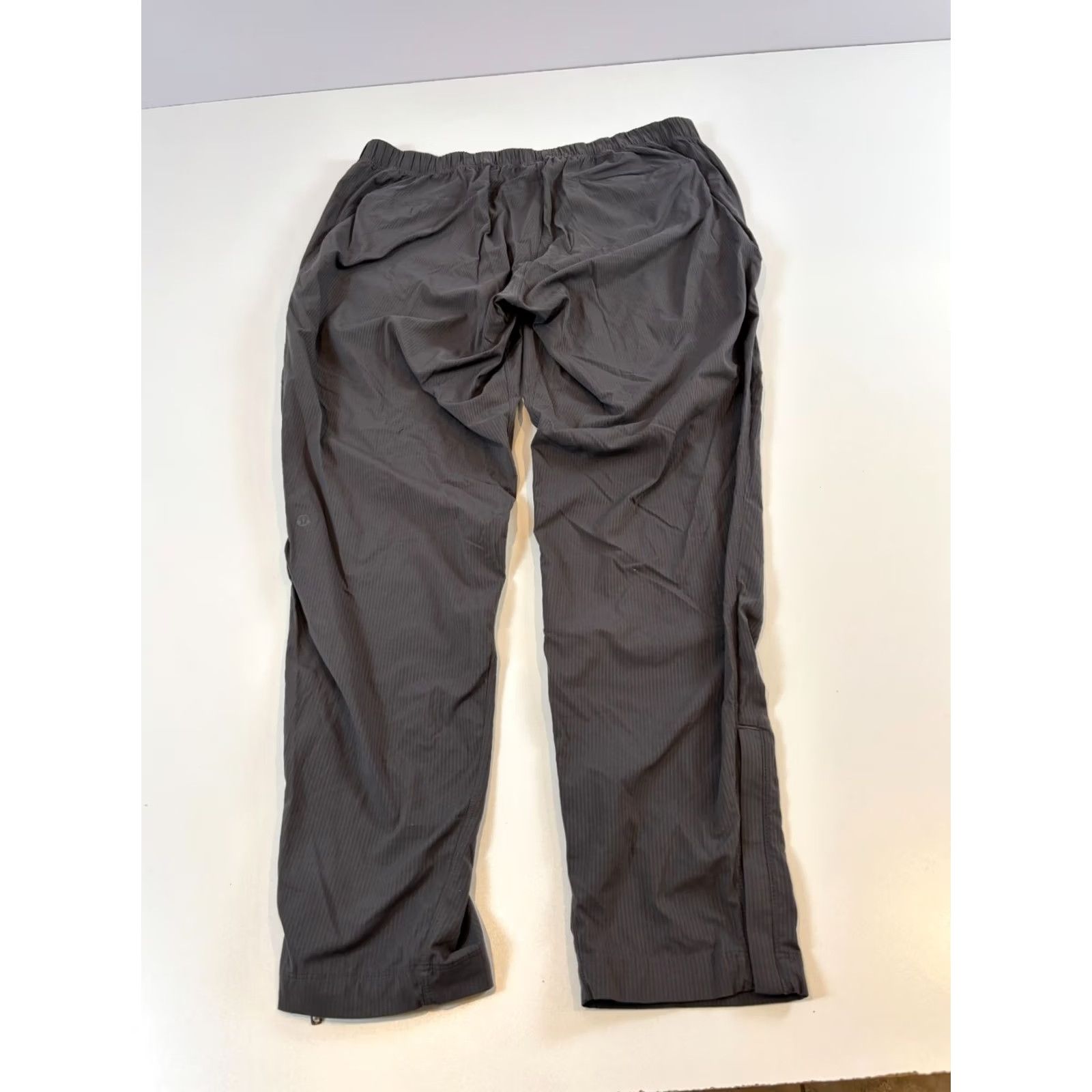 Lululemon Lululemon Joggers Men's XL Gray Sweatpant Casual Gym Training Stretch Workout Size US 36 / EU 52 - 6 Thumbnail