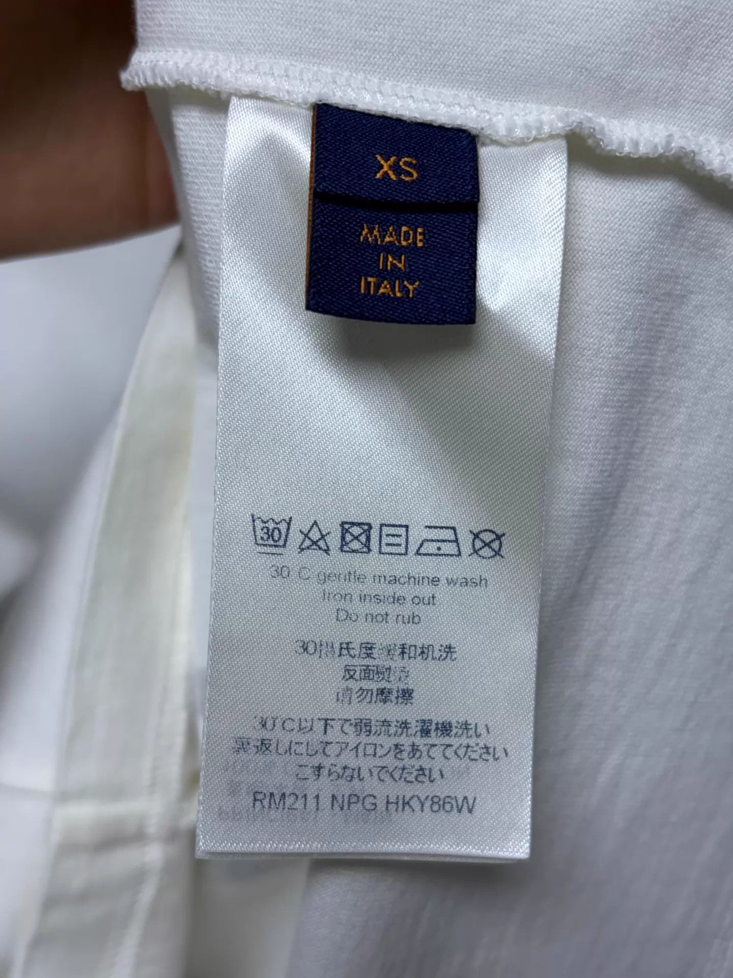 Louis Vuitton LV white printed paratrooper short tee XS mint Size US XS / EU 42 / 0 - 4 Thumbnail