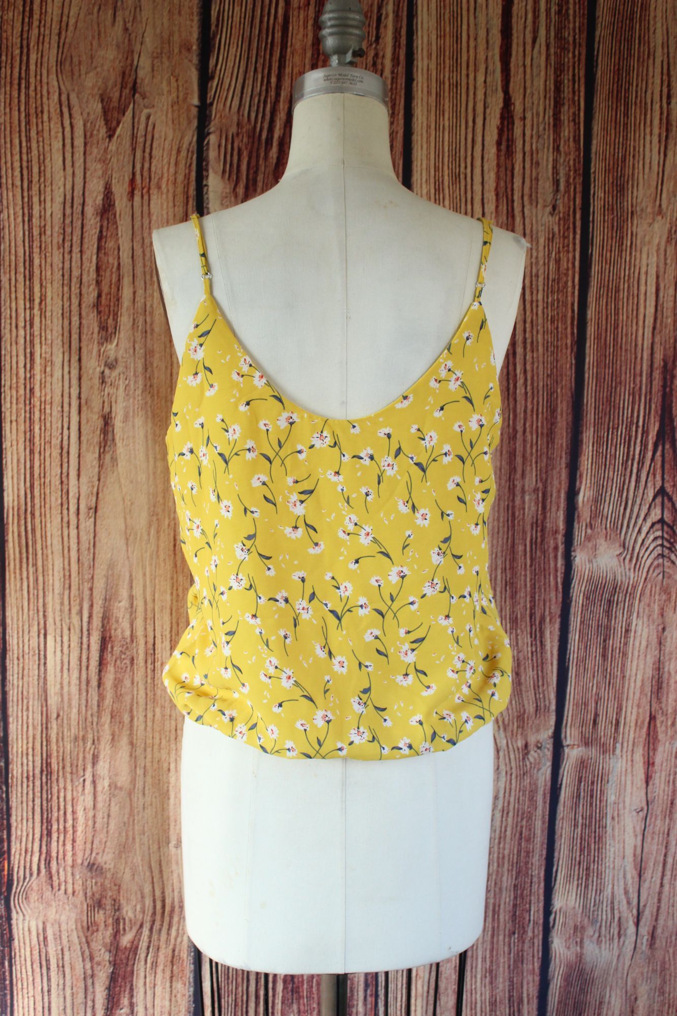 Other Sienna Sky Womens Top, Size Medium, Yellow Floral Tie-Front Size M / US 6-8 / IT 42-44 - 11 Thumbnail