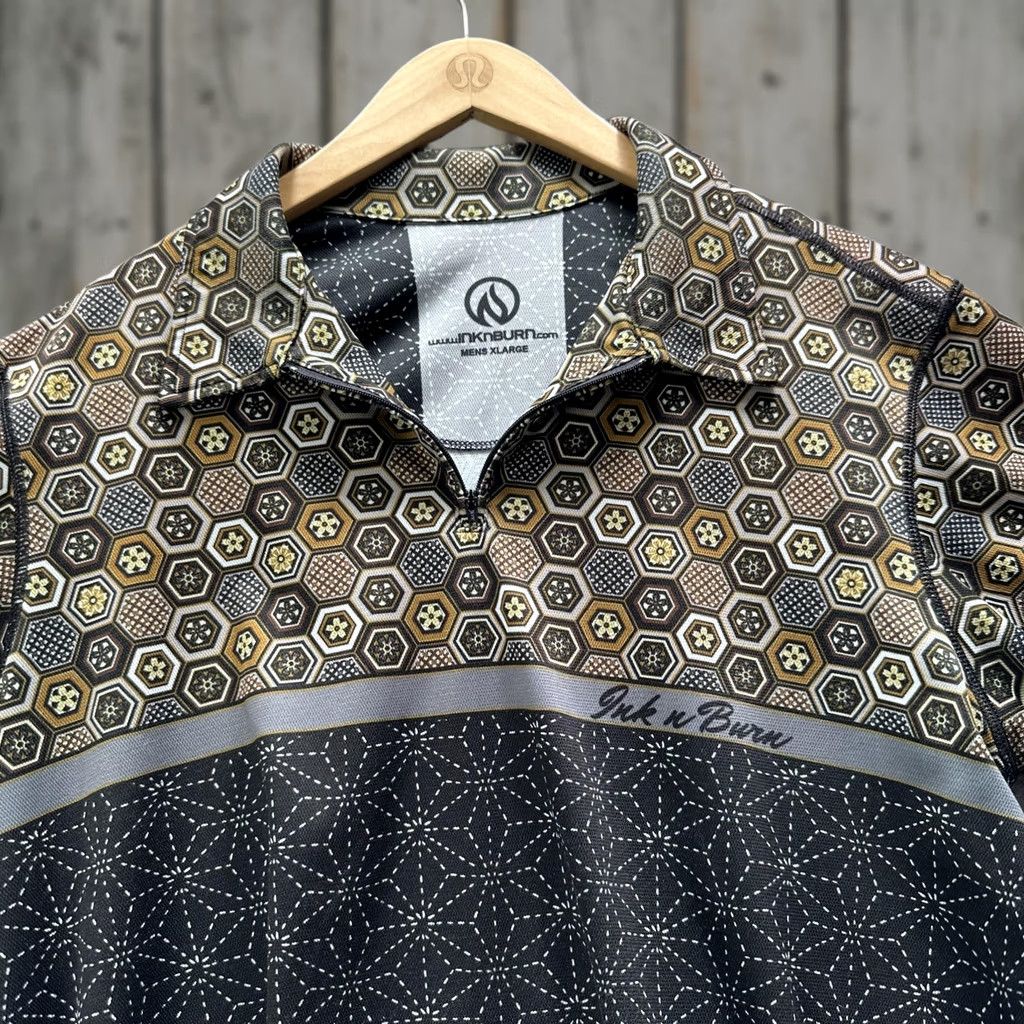 Vintage INKnBURN Shirt Mens XL Black Geometric Quarter Zip Collared Running Polo Size US XL / EU 56 / 4 - 1 Thumbnail