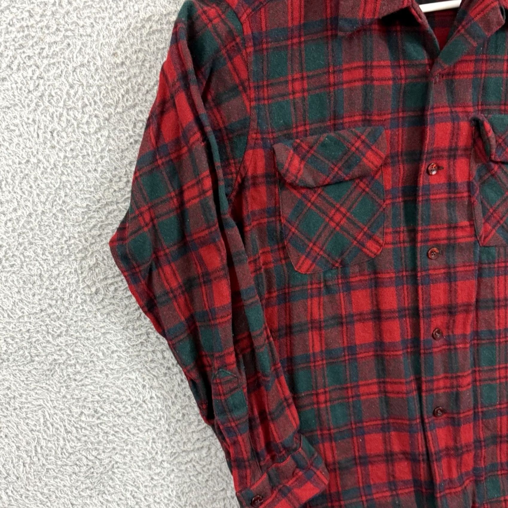 Pendleton VINTAGE Pendleton Wool Flannel Shirt Mens M Red 80s Check Plaid Button USA Size US M / EU 48-50 / 2 - 4 Thumbnail