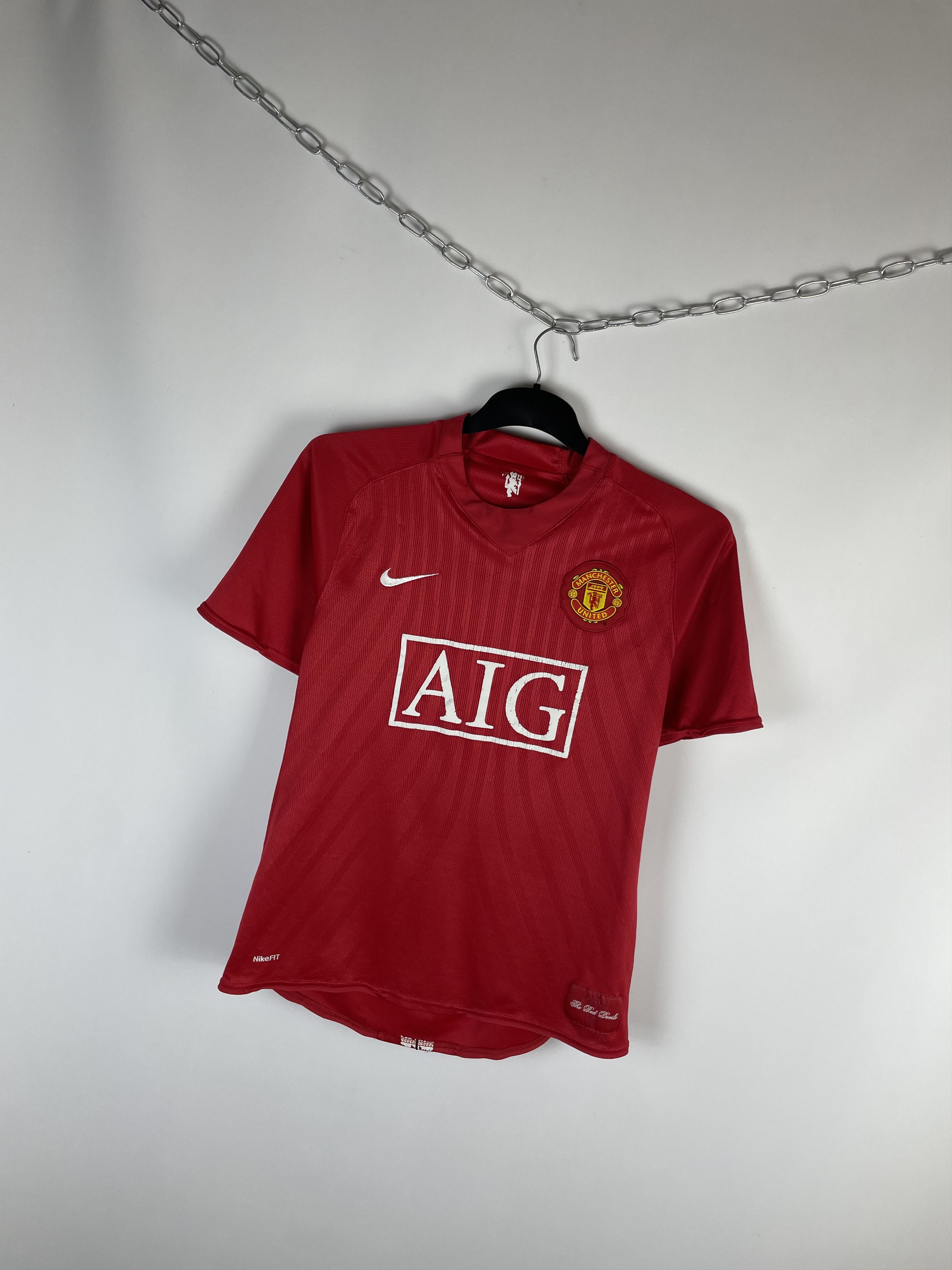 Nike Manchester United Nike 8 HARGREAVES jersey tee T-shirt AIG Size US M / EU 48-50 / 2 - 2 Thumbnail