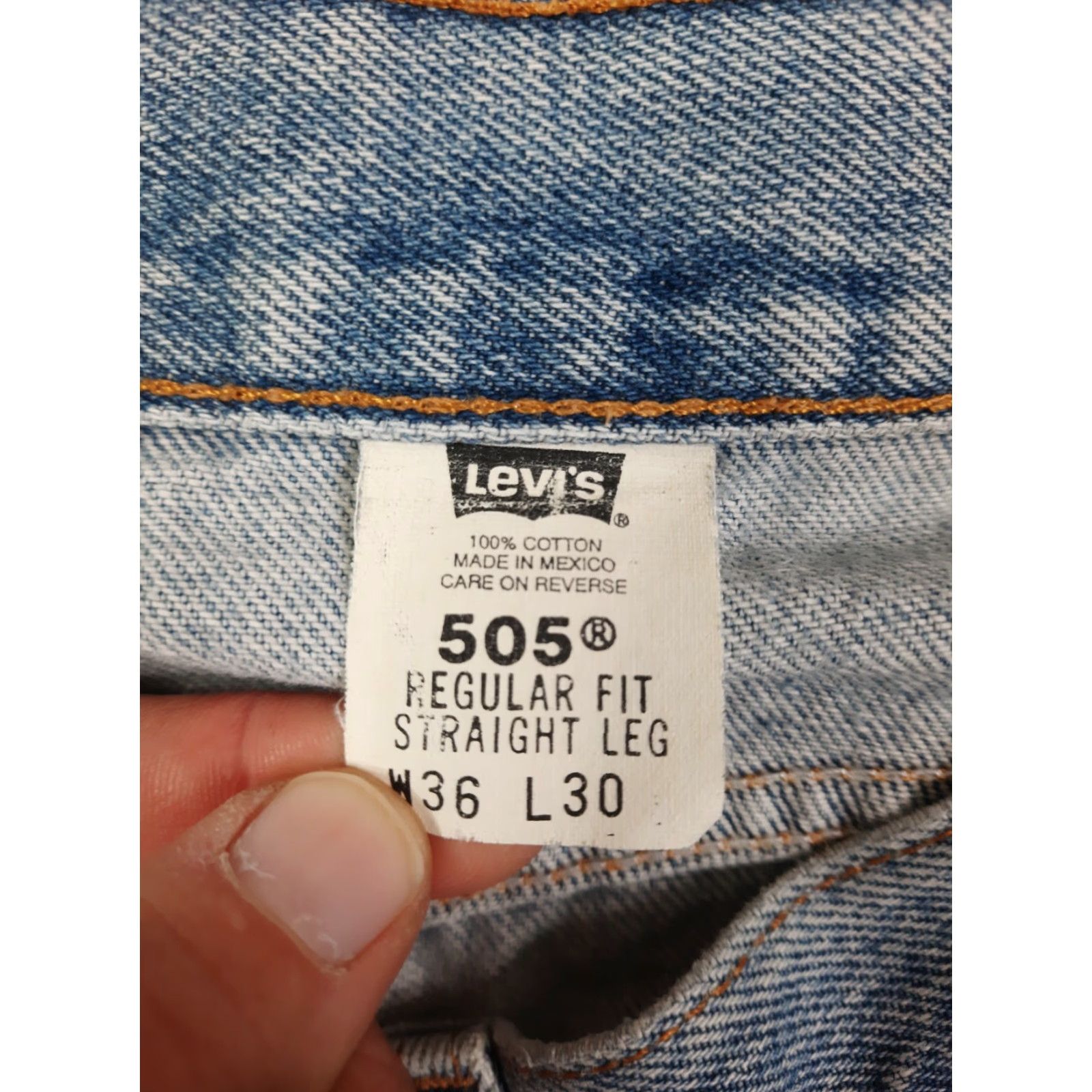 Levi's VINTAGE Levi's 505 Jeans Men Regular Levi's 500 Series Straight Blue Distressed 36x30 Wide Rise 12 Inseam 30 Zip Pocket Denim Cotton City USA Western Size US 36 / EU 52 - 4 Thumbnail