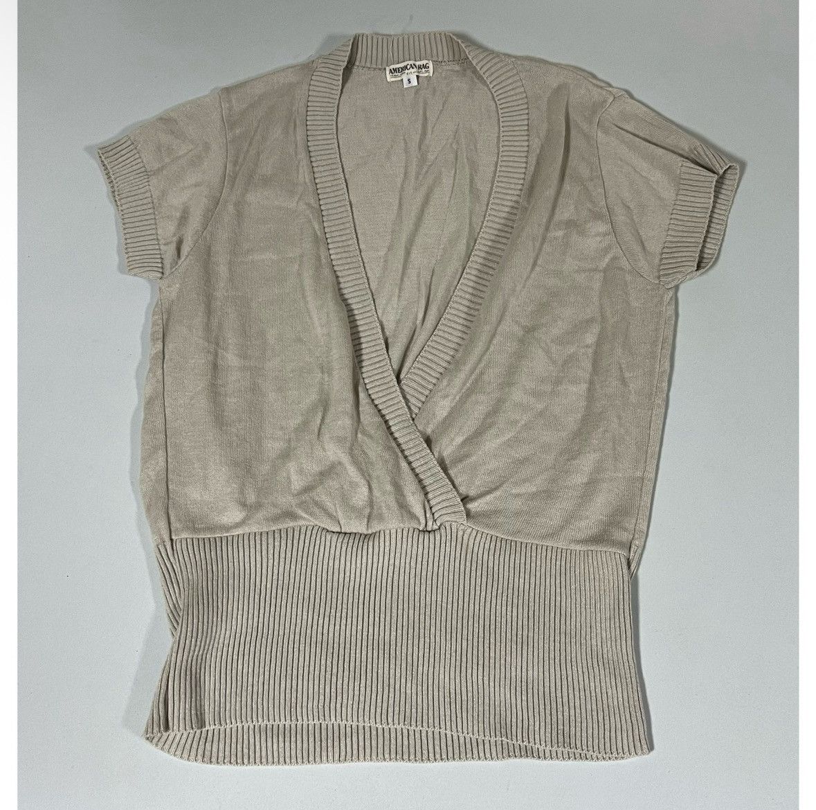 American Rag Tan Beige Short Sleeve Y2K Sweater Top Shirt Blouse Size S ✨ Size S / US 4 / IT 40 - 2 Thumbnail