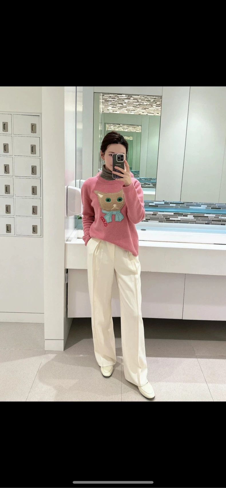 Gucci Gucci Cartoon cat embellished knitwear 2502-Nextarrow Size US S / EU 44-46 / 1 - 7 Thumbnail