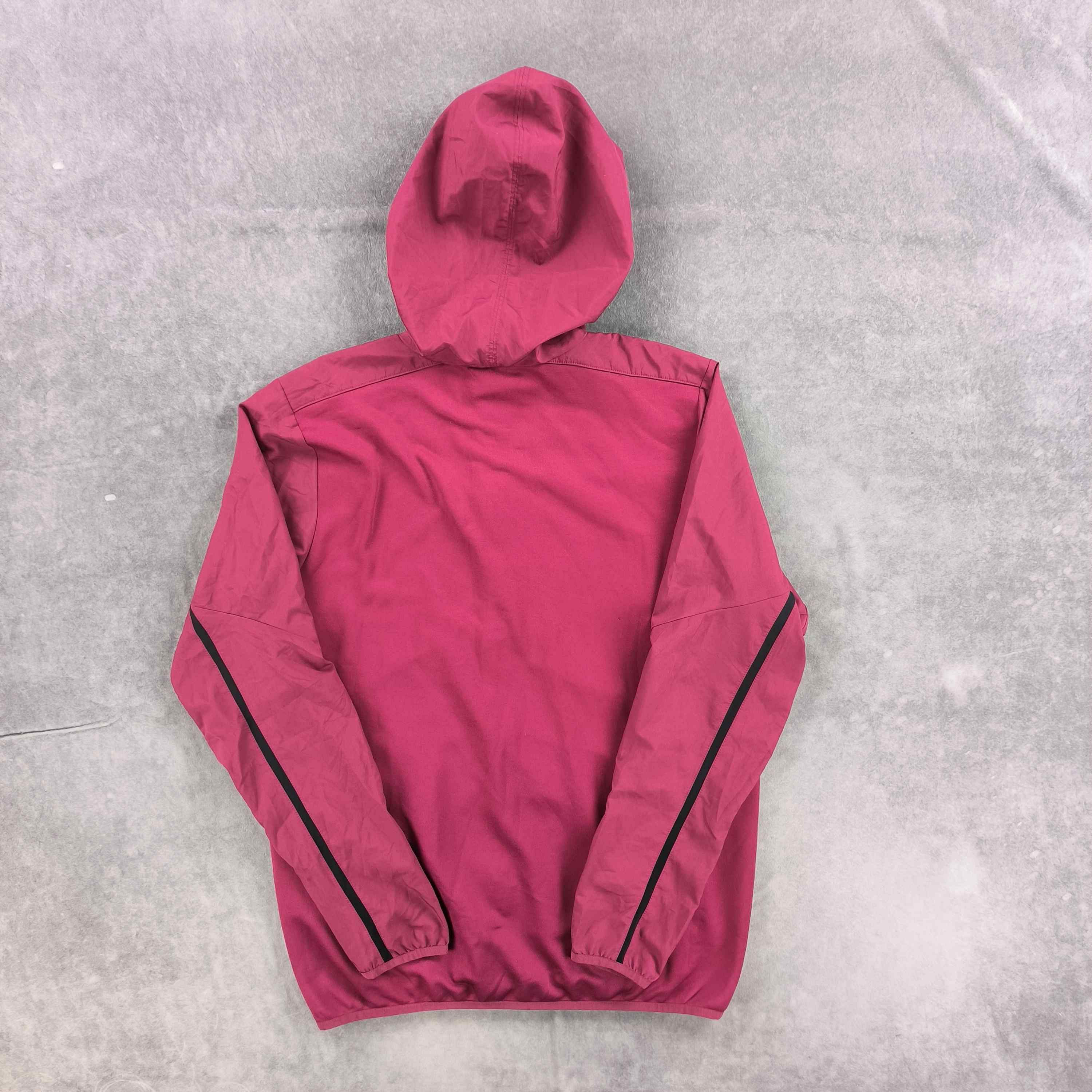 Umbro Heart Of Midlothian 2018-19 Umbro football track top size M Size US M / EU 48-50 / 2 - 2 Thumbnail