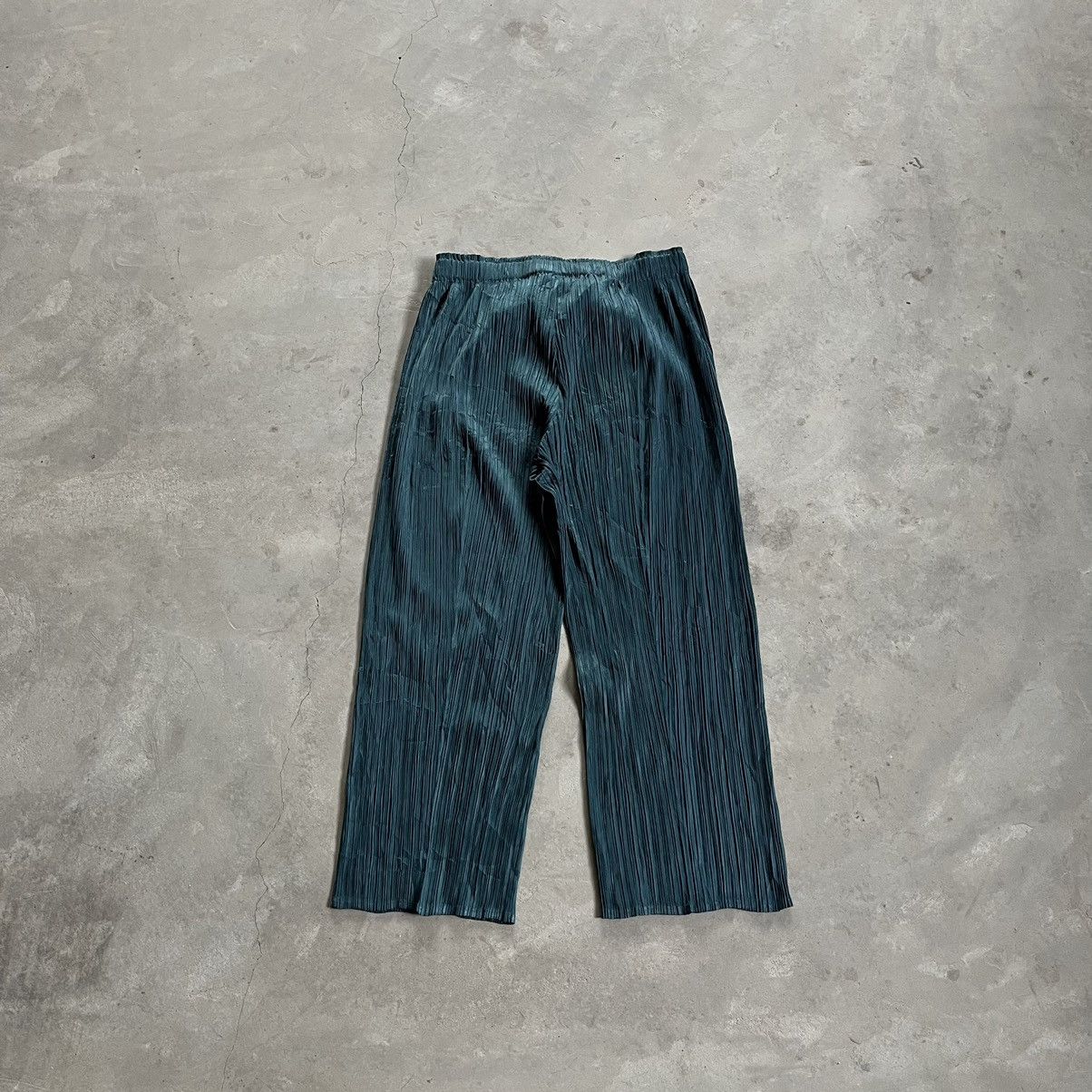 Issey Miyake × Pleats Please Issey Miyake Pleats please trousers Size US 30 / EU 46 - 7 Thumbnail