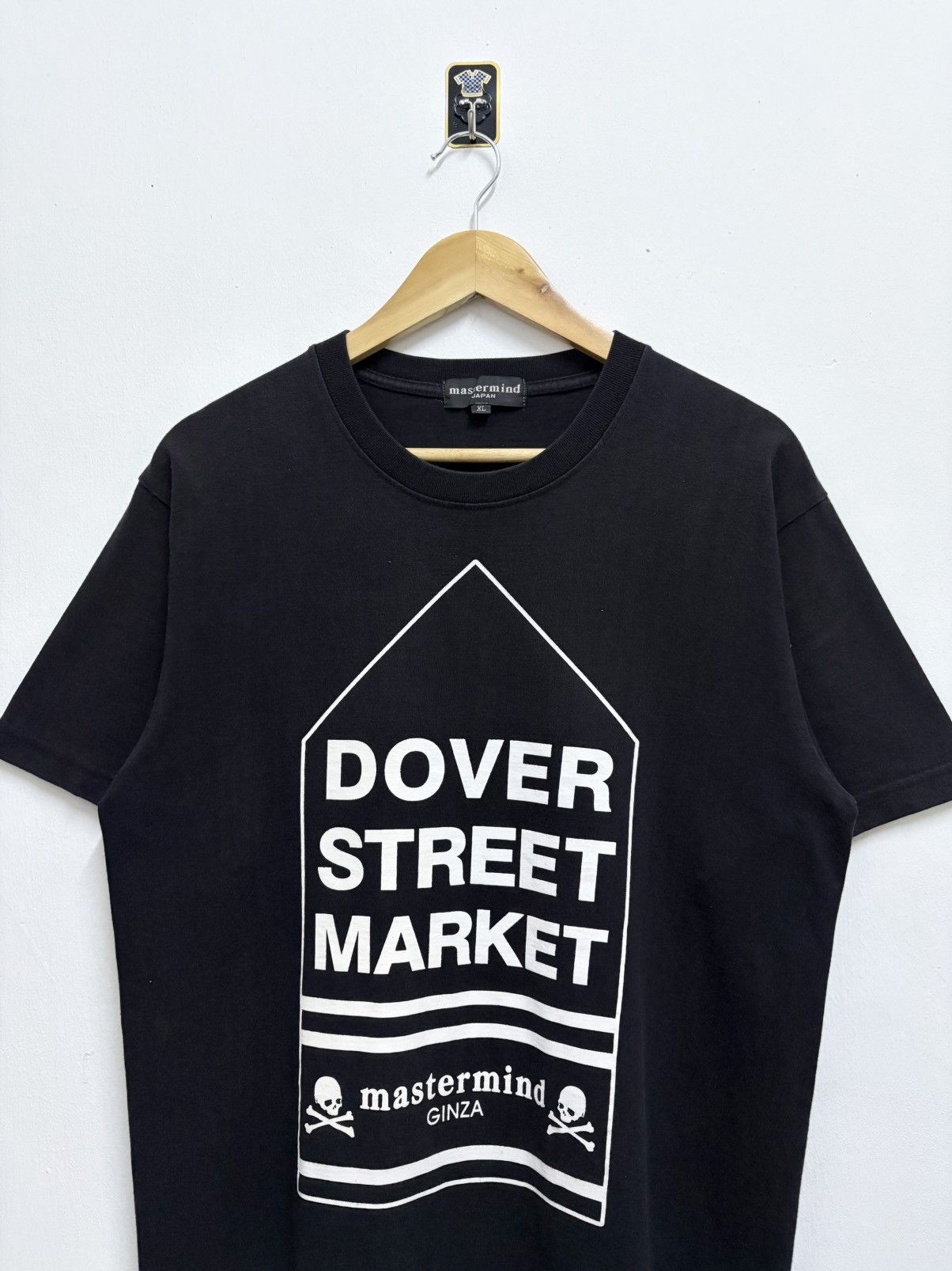 Mastermind Japan Mastermind Japan Ginza ft. Dover Street Market T-Shirt Size US M / EU 48-50 / 2 - 3 Thumbnail