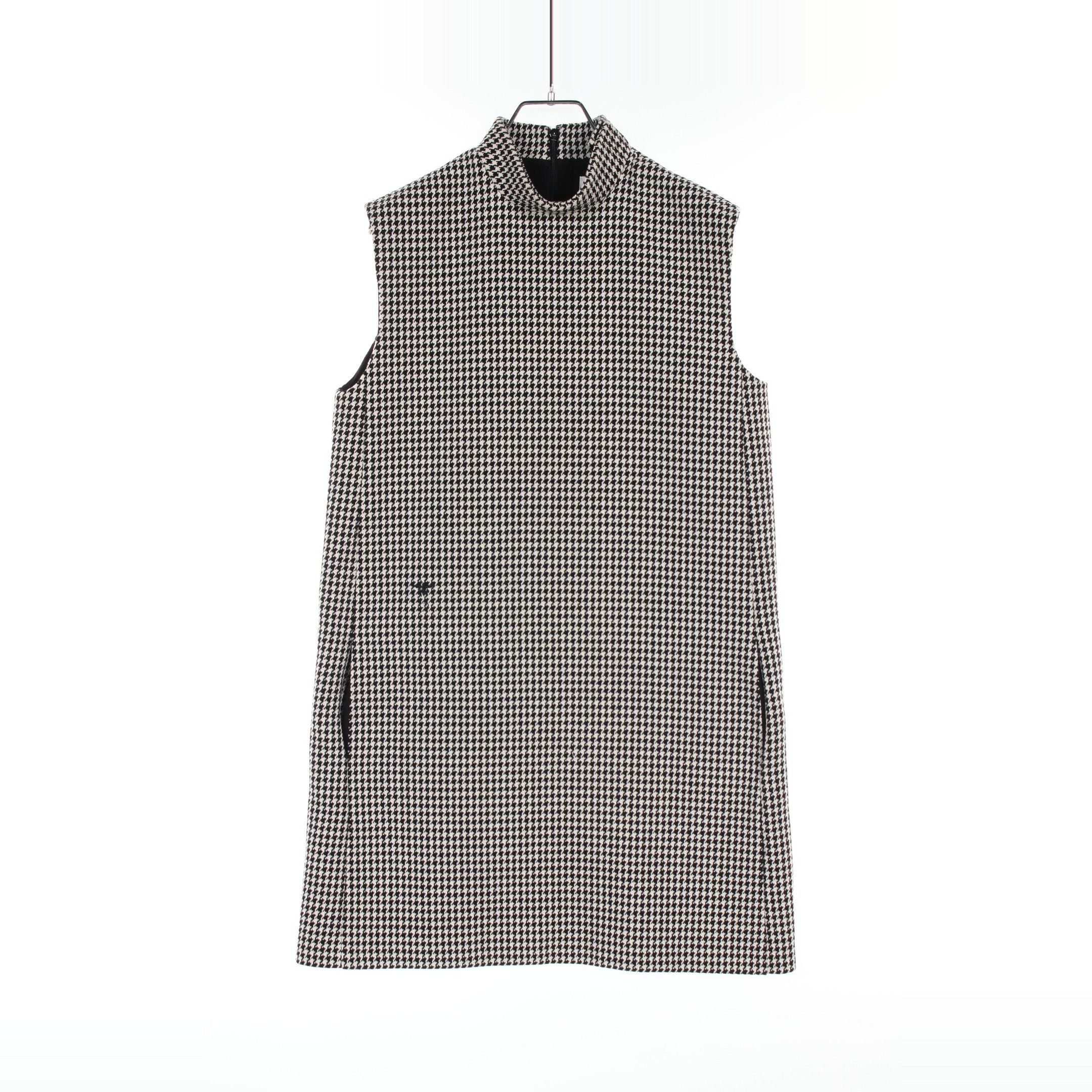 Dior Dior Bee Embroidery One Piece High Neck No Sleeve Houndstooth Wool Nylon White Black Size ONE SIZE - 1 Thumbnail