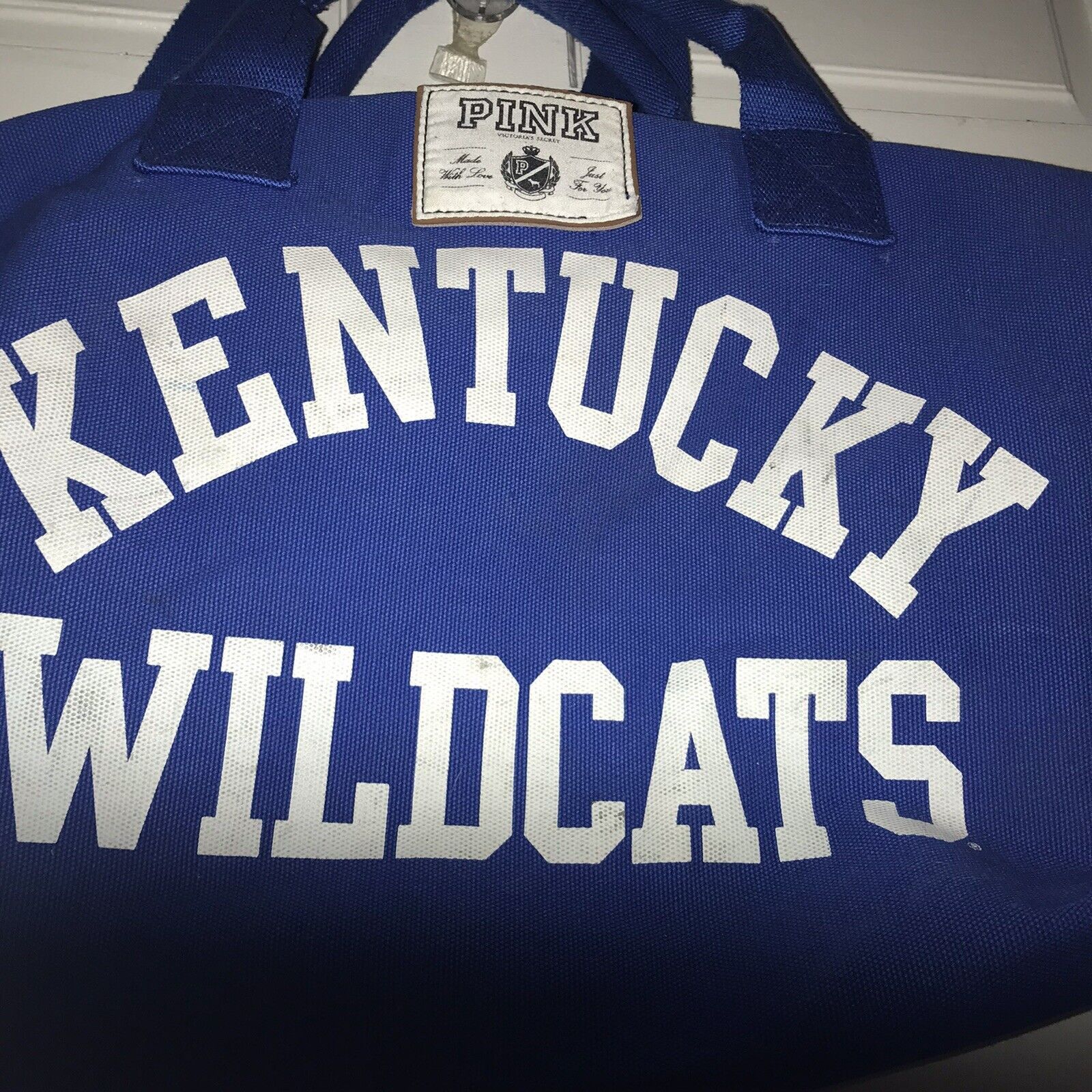 Victoria's Secret PINK Victorias Secret Kentucky Wildcats Sports Travel Bag Size ONE SIZE - 5 Thumbnail