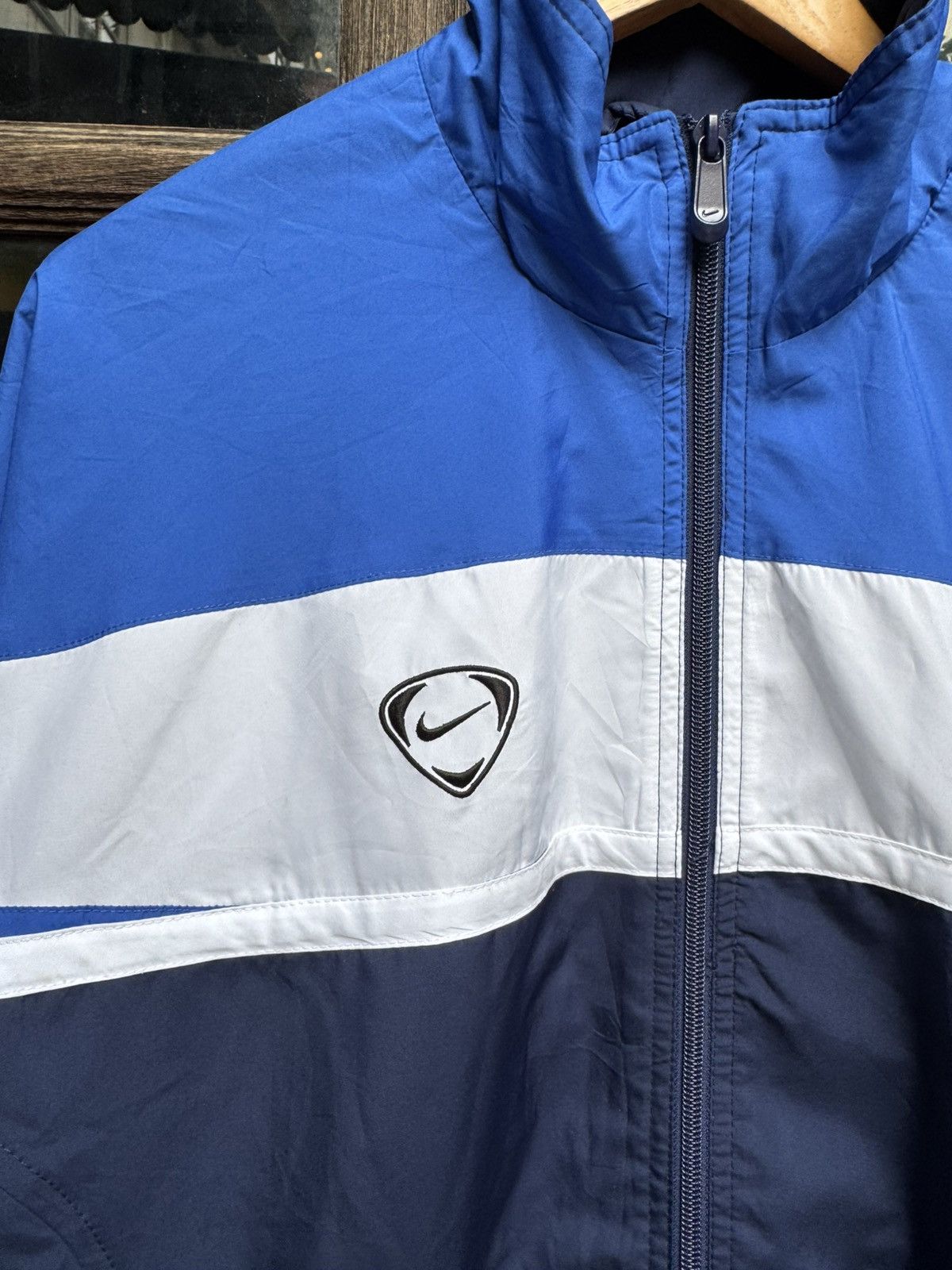 Nike Vintage Nike Total 90 00's Track Full-Zip Jacket Size US M / EU 48-50 / 2 - 3 Thumbnail