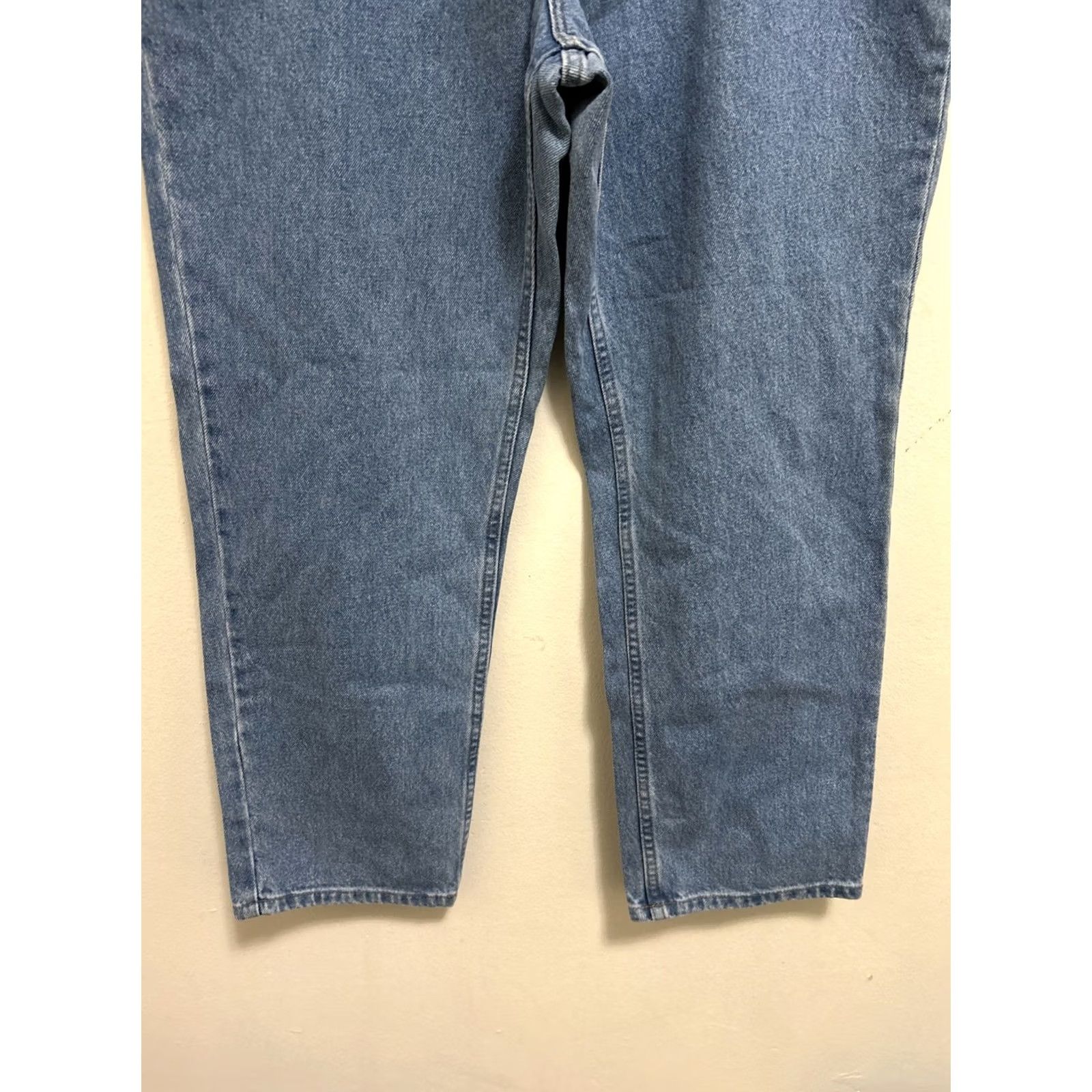 Vintage VINTAGE LL Bean Jeans 40x29 Light Wash Straight Leg 5-Pocket Mens Regular Blue Denim Size US 40 / EU 56 - 3 Thumbnail