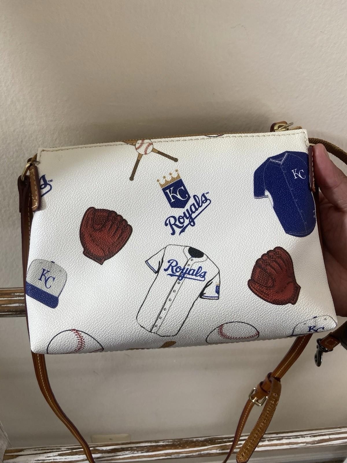 Dooney & Bourke Dooney Bourke X MLB Kansas City Royals Leather Shoulder Bag Size ONE SIZE - 6 Thumbnail