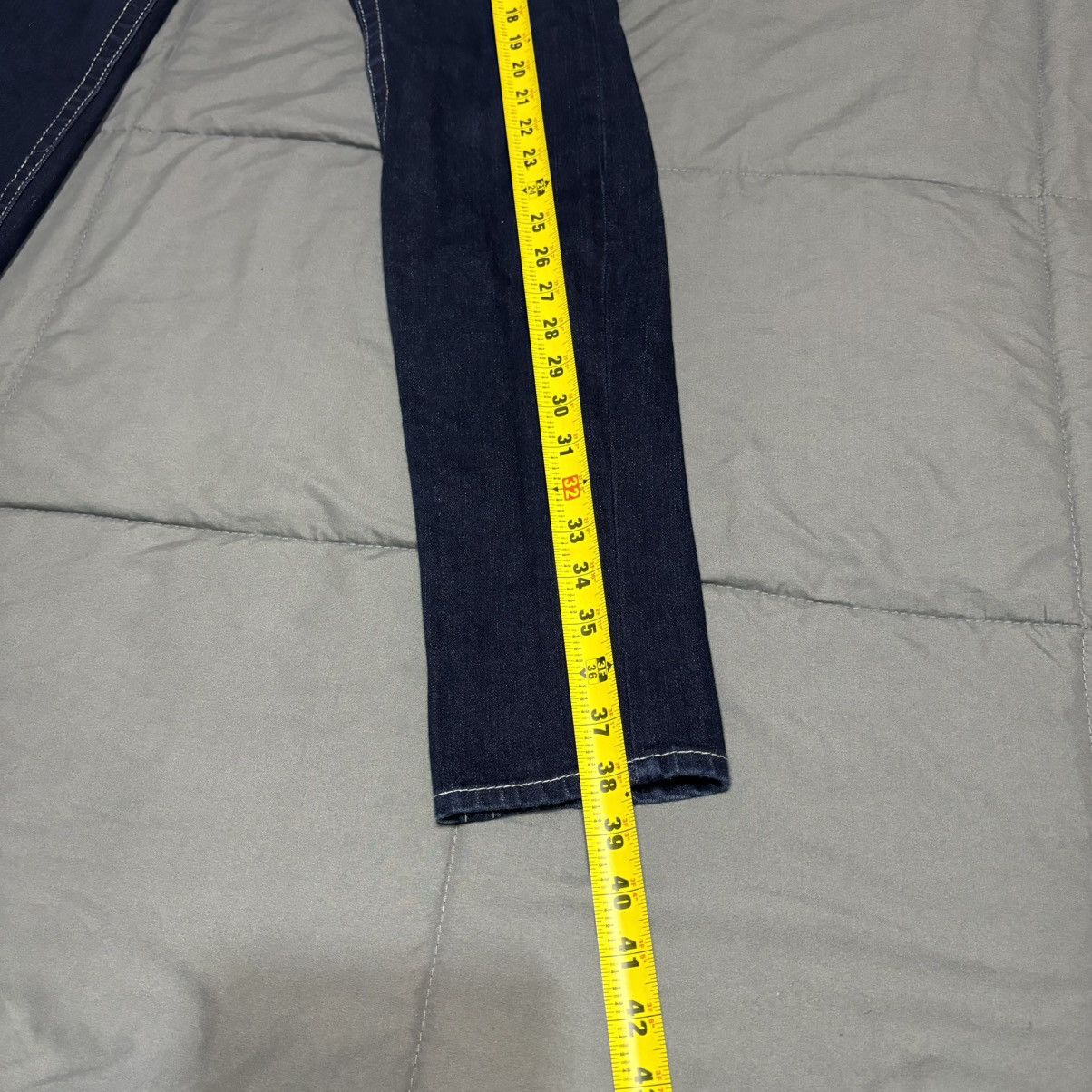 True Religion True Religion Size 27 Geno Relaxed Slim Jeans Blue denim Size 27" / US 4 / IT 40 - 7 Thumbnail