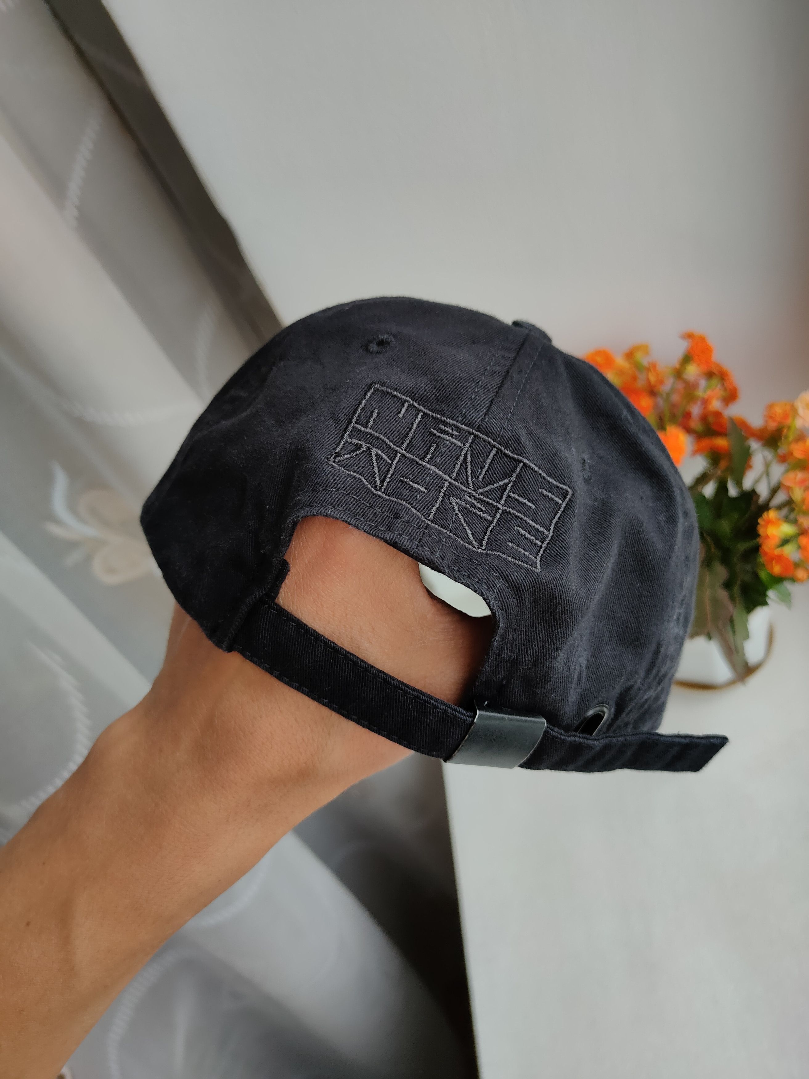 Gentle Monster Vintage Nervous Dad Hat Tope Black Cap Monster Logo Cap Size ONE SIZE - 8 Thumbnail