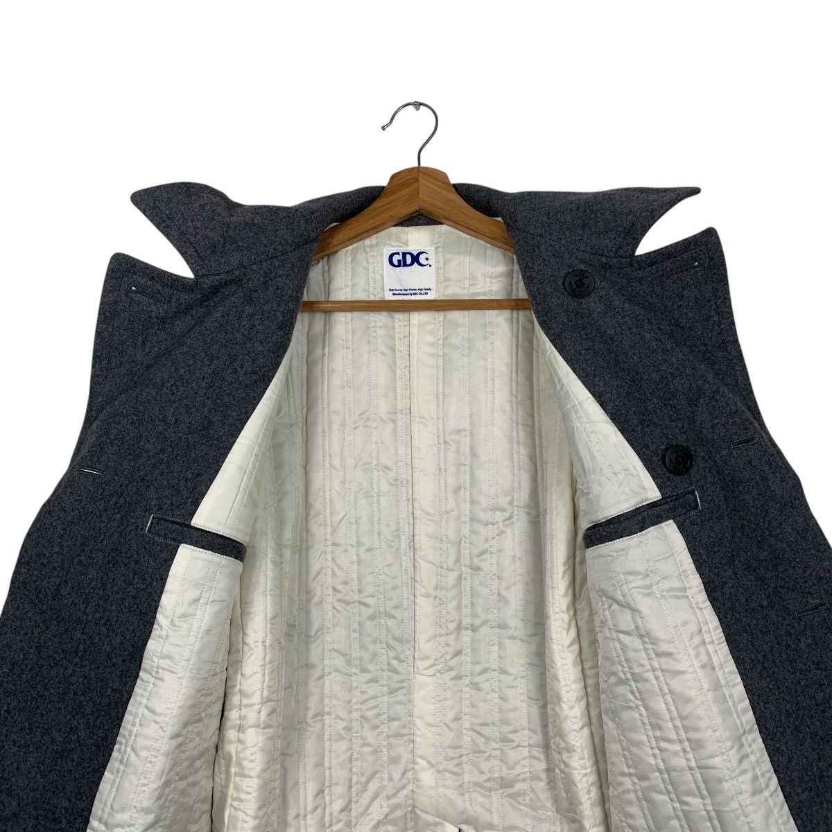 Japanese Brand Japanese Brand GDC DOuble Breasted Wool Coat Size US L / EU 52-54 / 3 - 12 Thumbnail