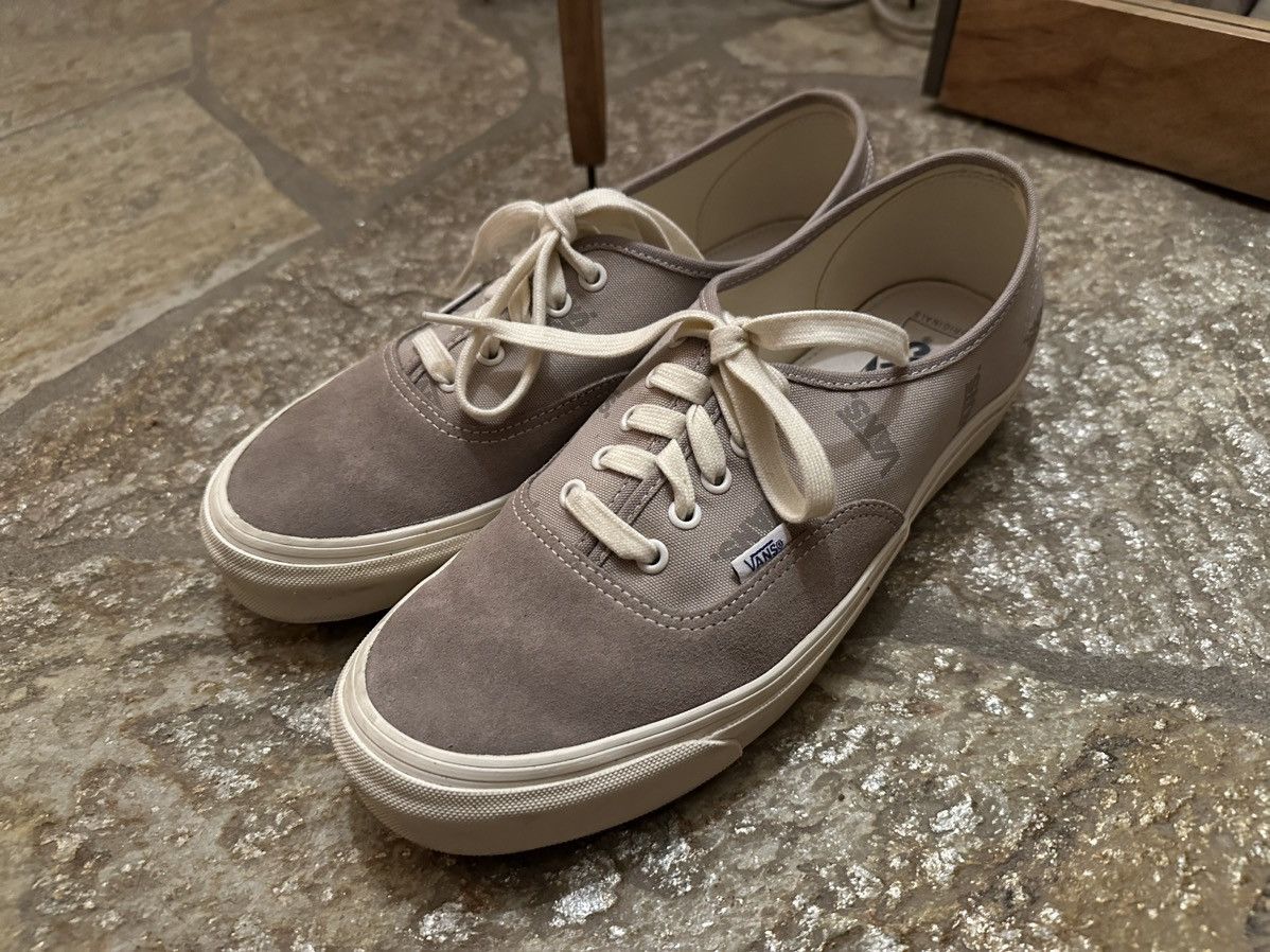 Vans Vans Authentic 44 LX Size US 11.5 / EU 44-45 - 1 Thumbnail