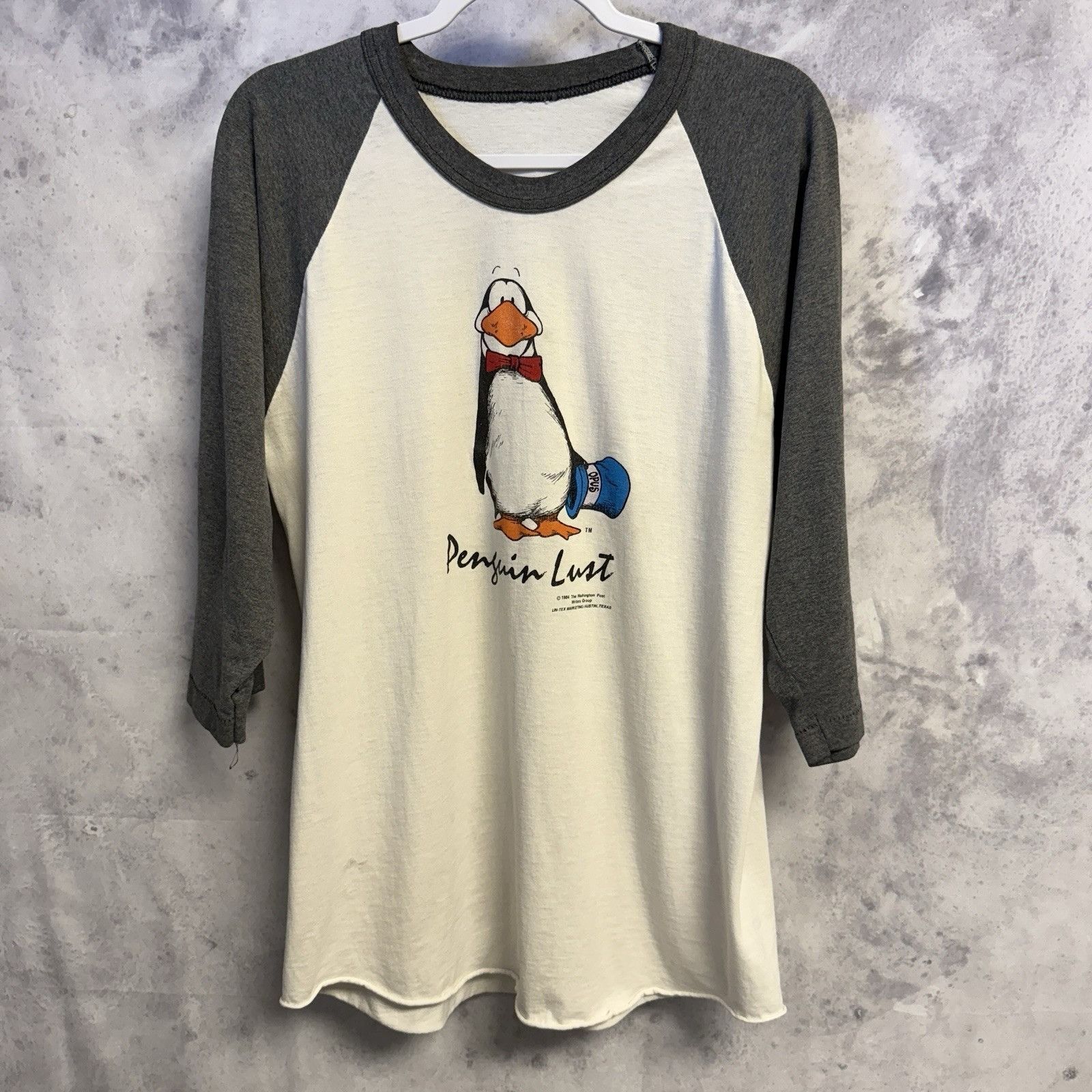 Vintage Vintage Penguin Lust T Shirt Mens Large 3/4 Sleeve 80s 90s T Size US L / EU 52-54 / 3 - 1 Thumbnail