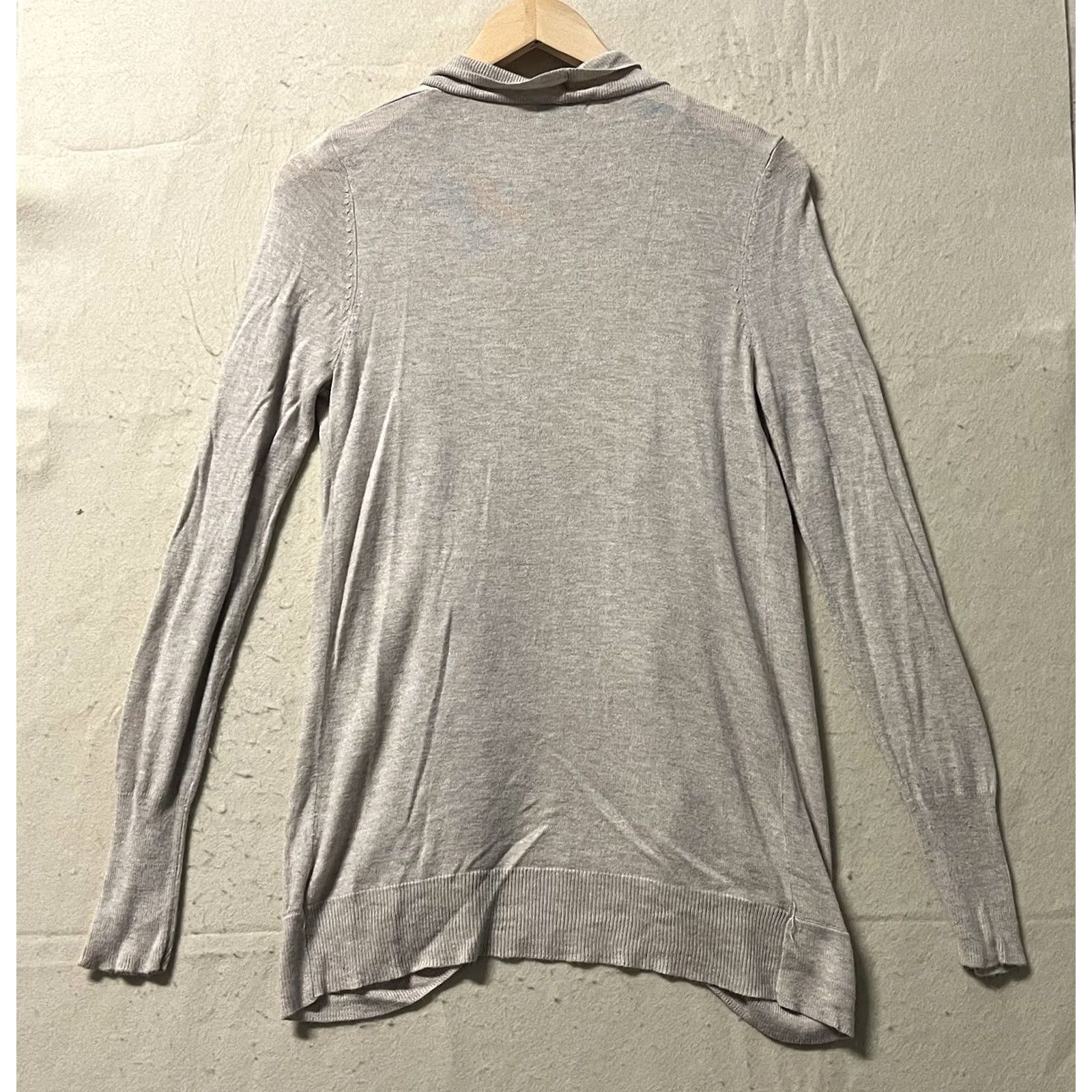 Merona Merona Cardigan Sweater Women Size Medium Tan Long Sleeve Lightweight Size M / US 6-8 / IT 42-44 - 2 Thumbnail