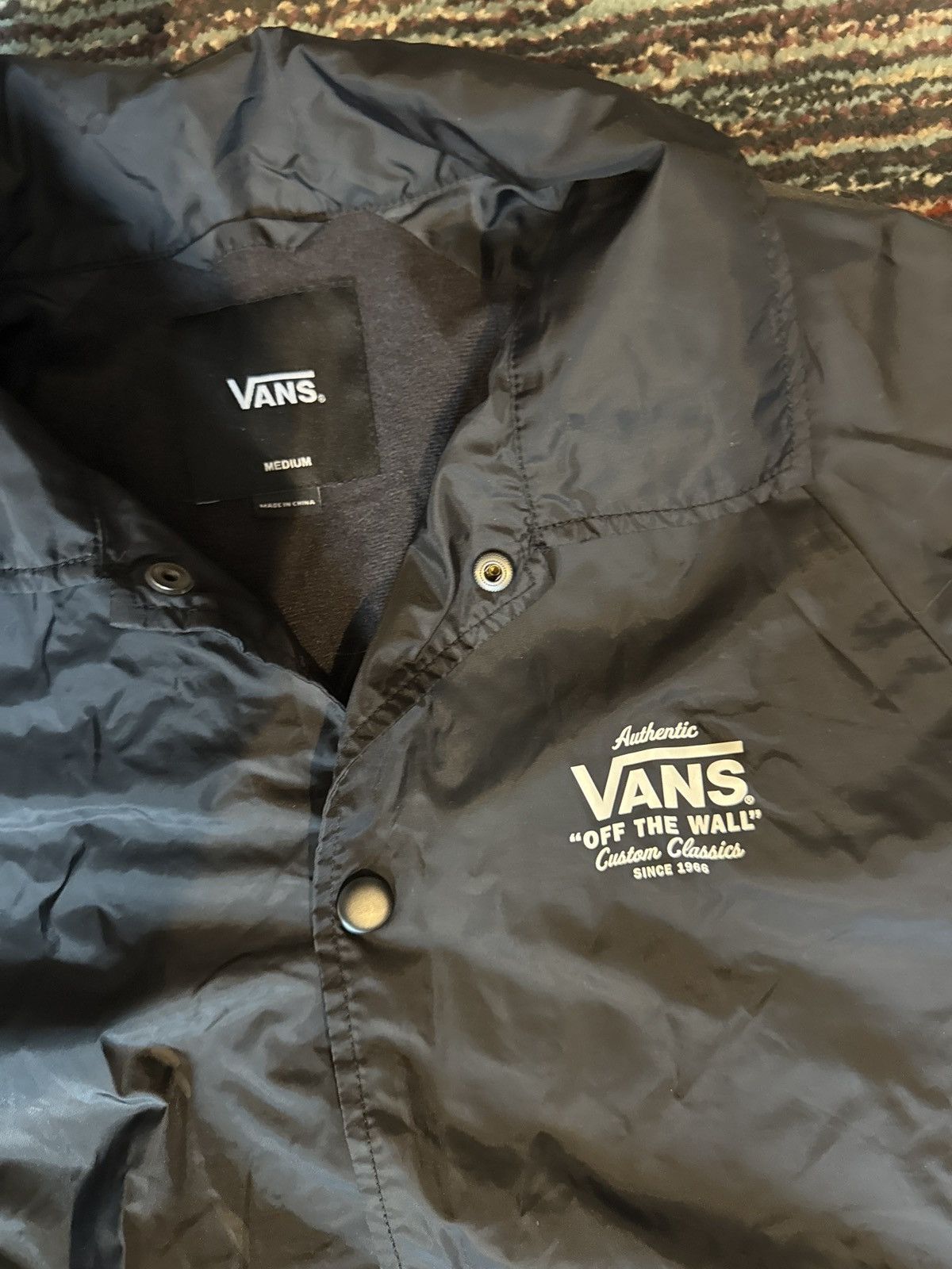 Vans Vans Off the Wall Lightweight Waterproof Windbreaker Jacket Size US M / EU 48-50 / 2 - 2 Thumbnail