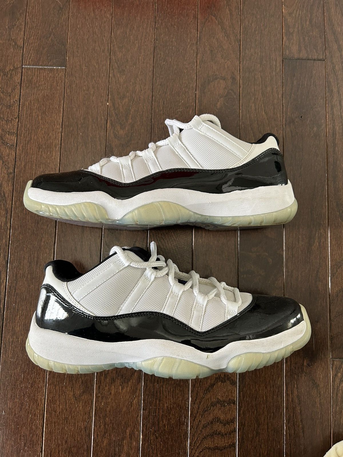 Jordan Brand × Nike Jordan 11 Retro Low ‘Concord’ Size US 10 / EU 43 - 1 Thumbnail