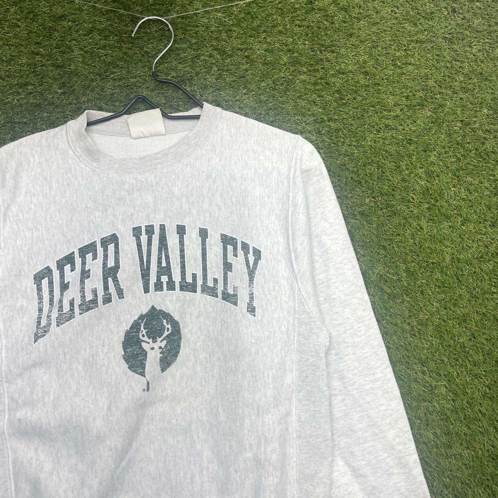 Champion VINTAGE Champion Deer Valley Sweatshirt Mens XS Pullover Reverse Weave Crewneck 90s Gray Cotton Blend Long Sleeve Size US XS / EU 42 / 0 - 2 Thumbnail