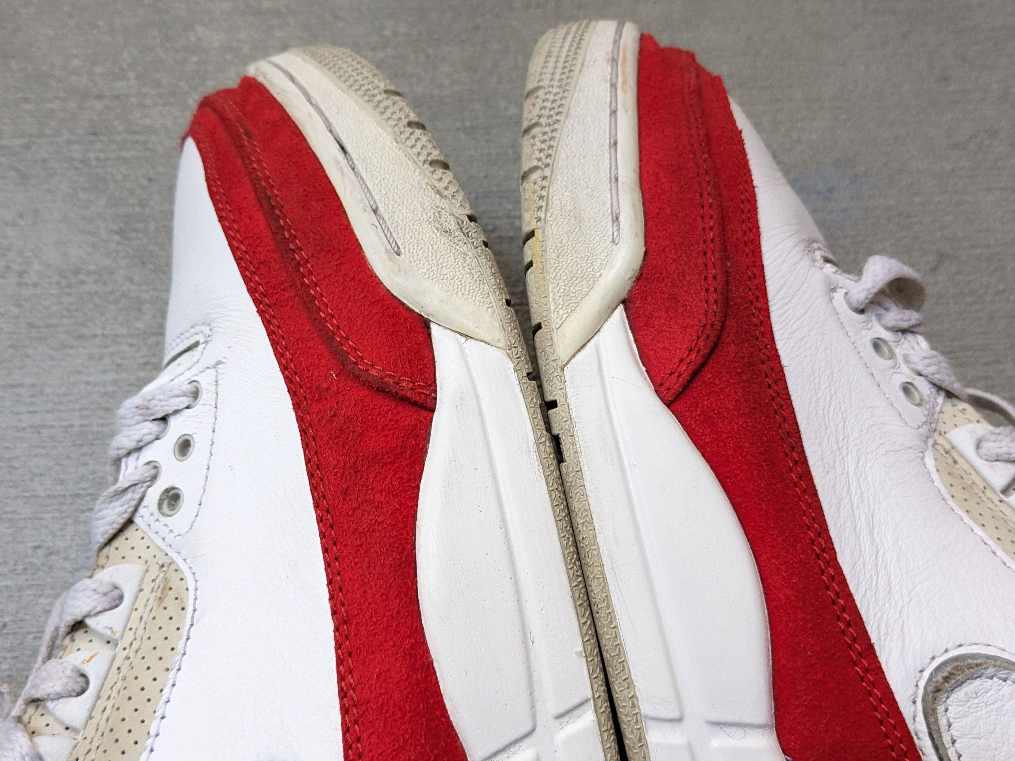 Jordan Brand Nike Jordan 3 Retro Tinker Air Max 1 Red White CJ0939-100 Size US 10 / EU 43 - 11 Thumbnail
