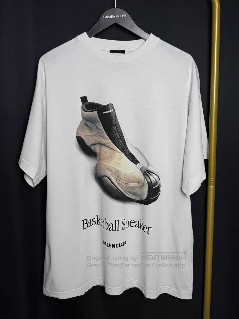 Balenciaga Balenciaga Sneaker Print T-Shirt Size US S / EU 44-46 / 1 - 1 Thumbnail
