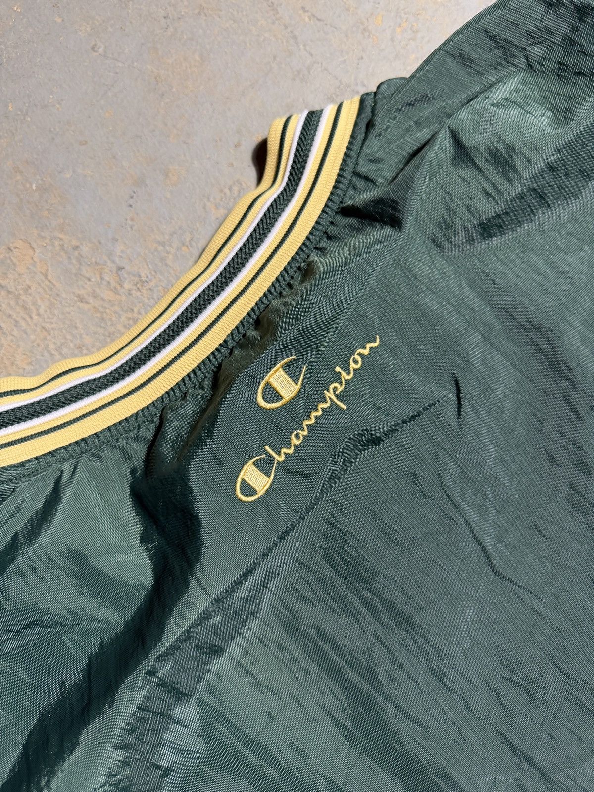 Champion Vintage Champion Notre Dame Windbreaker Crewneck Size US L / EU 52-54 / 3 - 8 Thumbnail