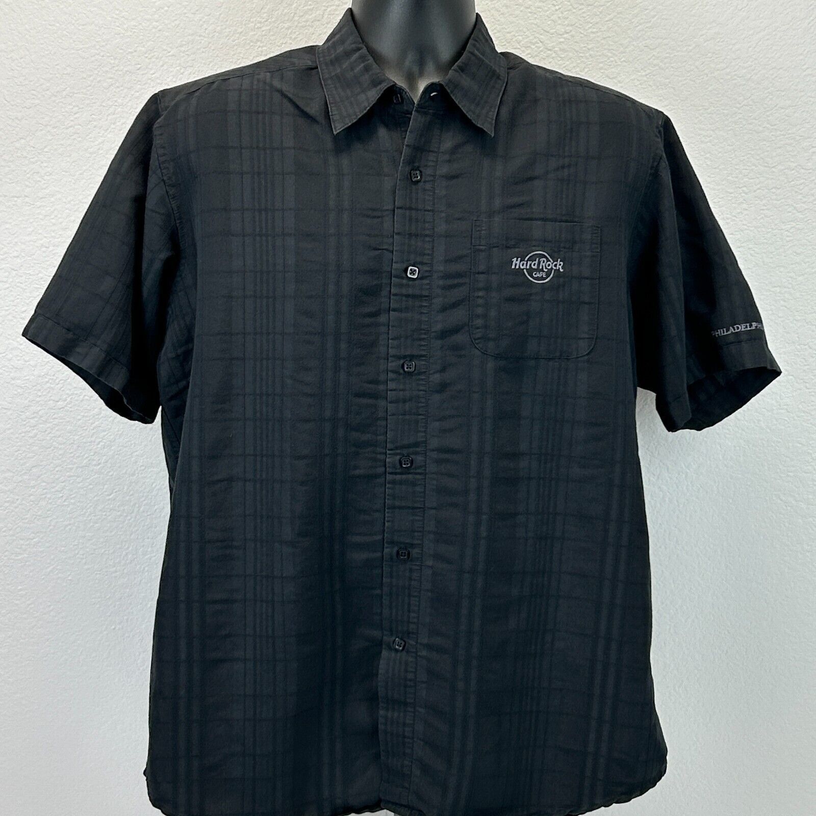 Hard Rock Cafe Hard Rock Cafe Philadelphia Button Front Shirt Black XL Size US XL / EU 56 / 4 - 2 Thumbnail