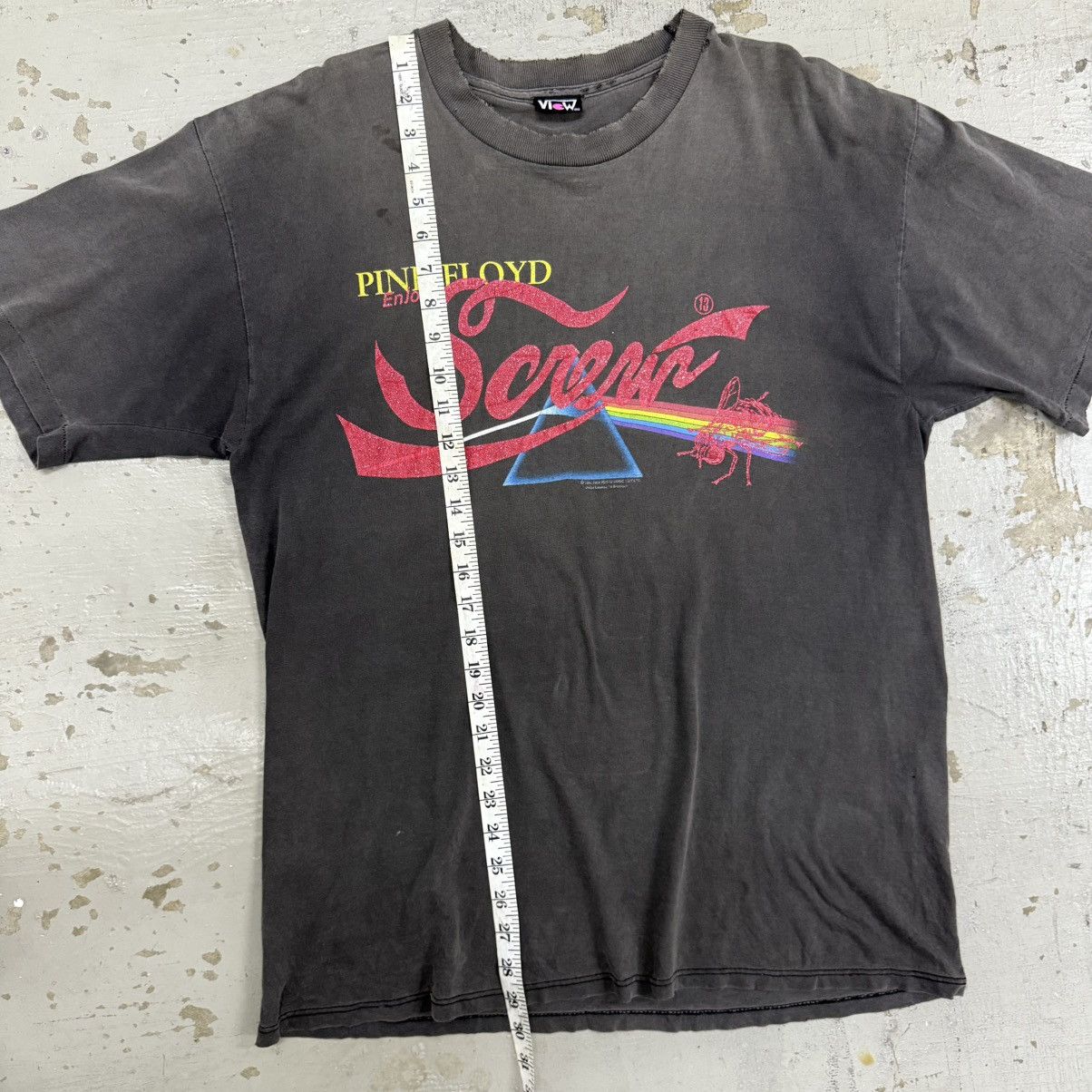 Band Tees Vintage Test Print 1992 Pink Floyd Distressed Band Tees Size US L / EU 52-54 / 3 - 7 Thumbnail