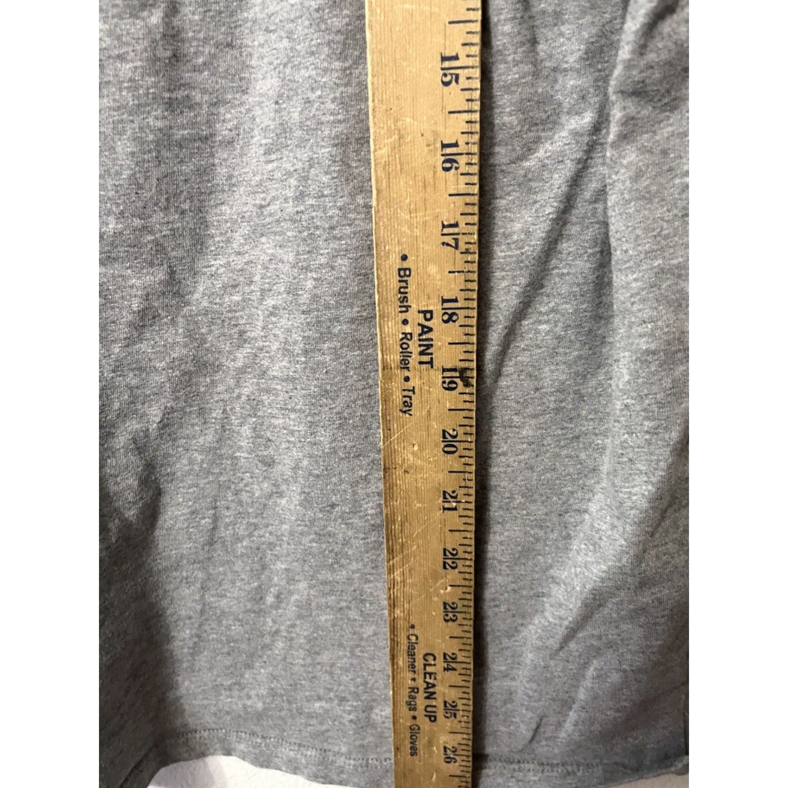 Levi's VINTAGE Levi's T-Shirt Men Adult Large Gray Crew Neck Logo Solid 90s Casual Size US L / EU 52-54 / 3 - 5 Thumbnail